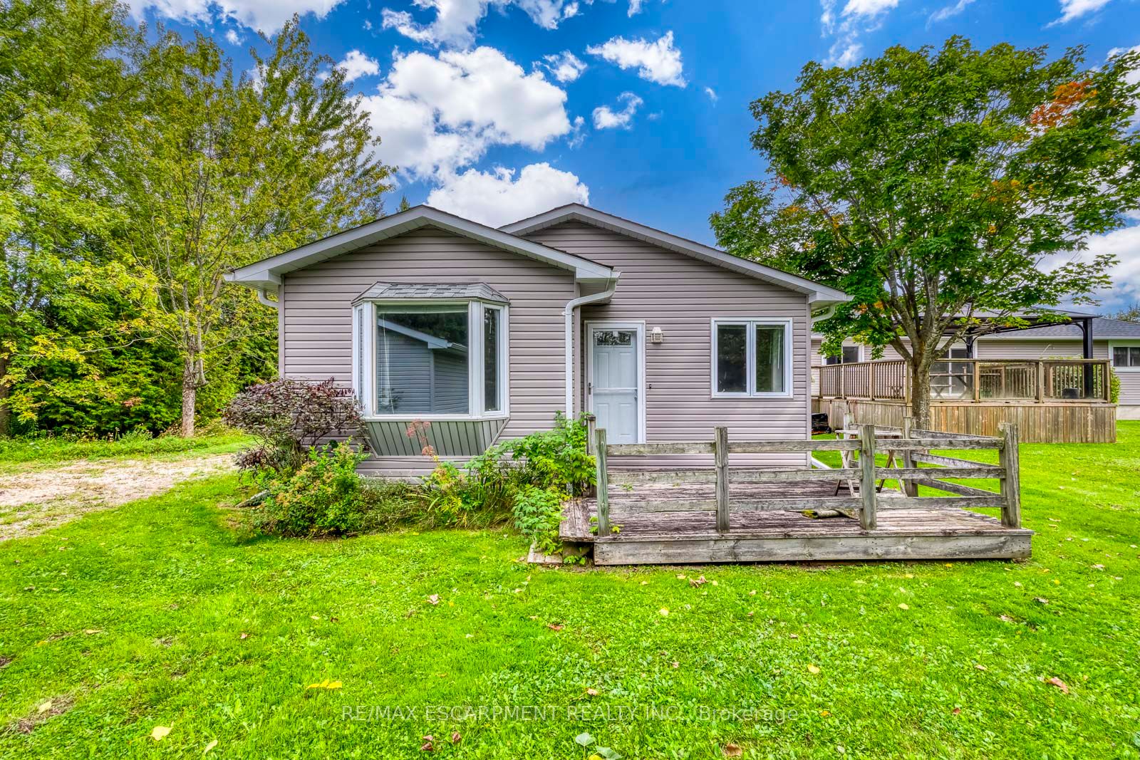 555118 Mono Amaranth Townline Property Photo 38