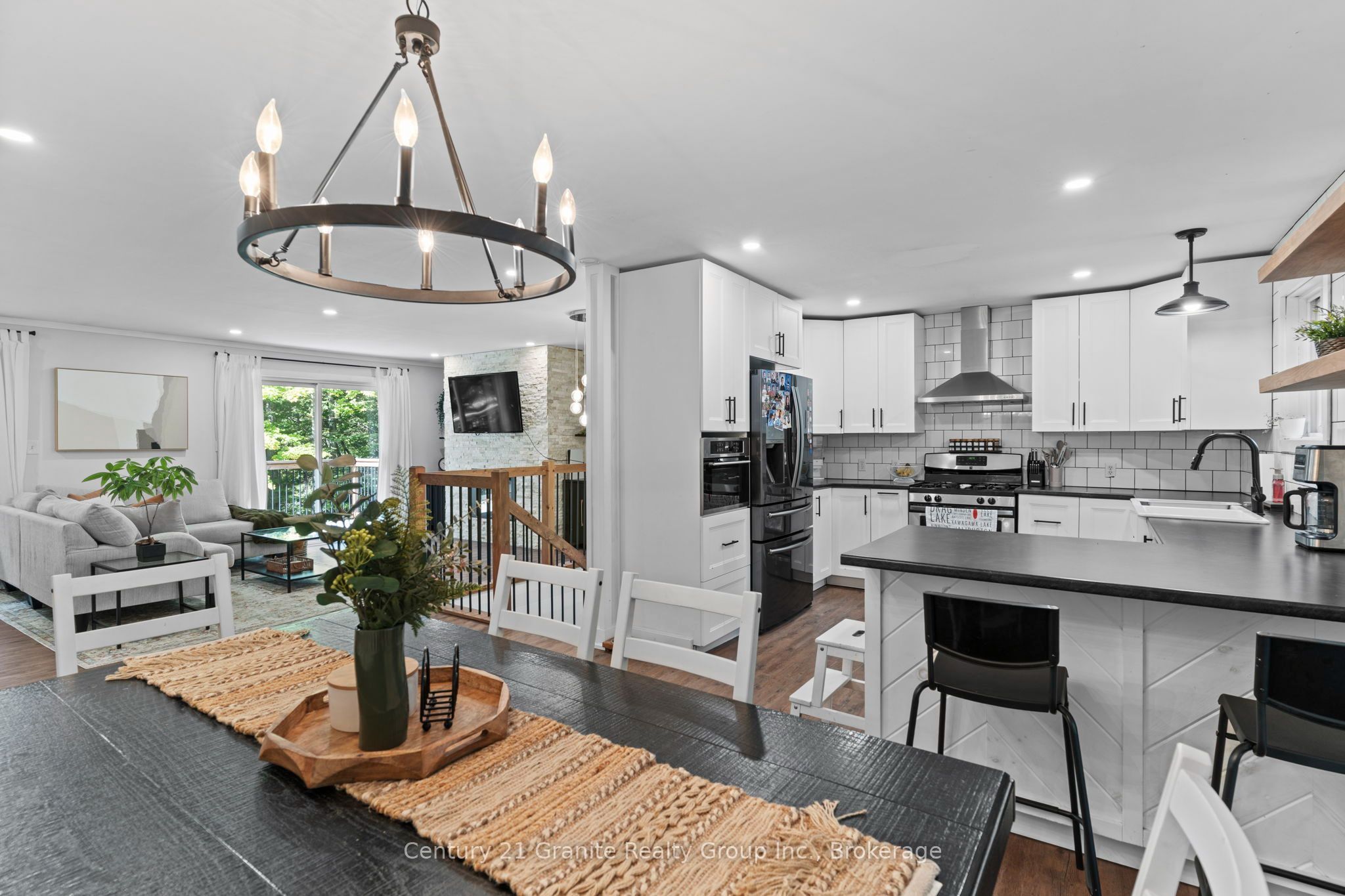 16408 35 Highway Property Photo 9