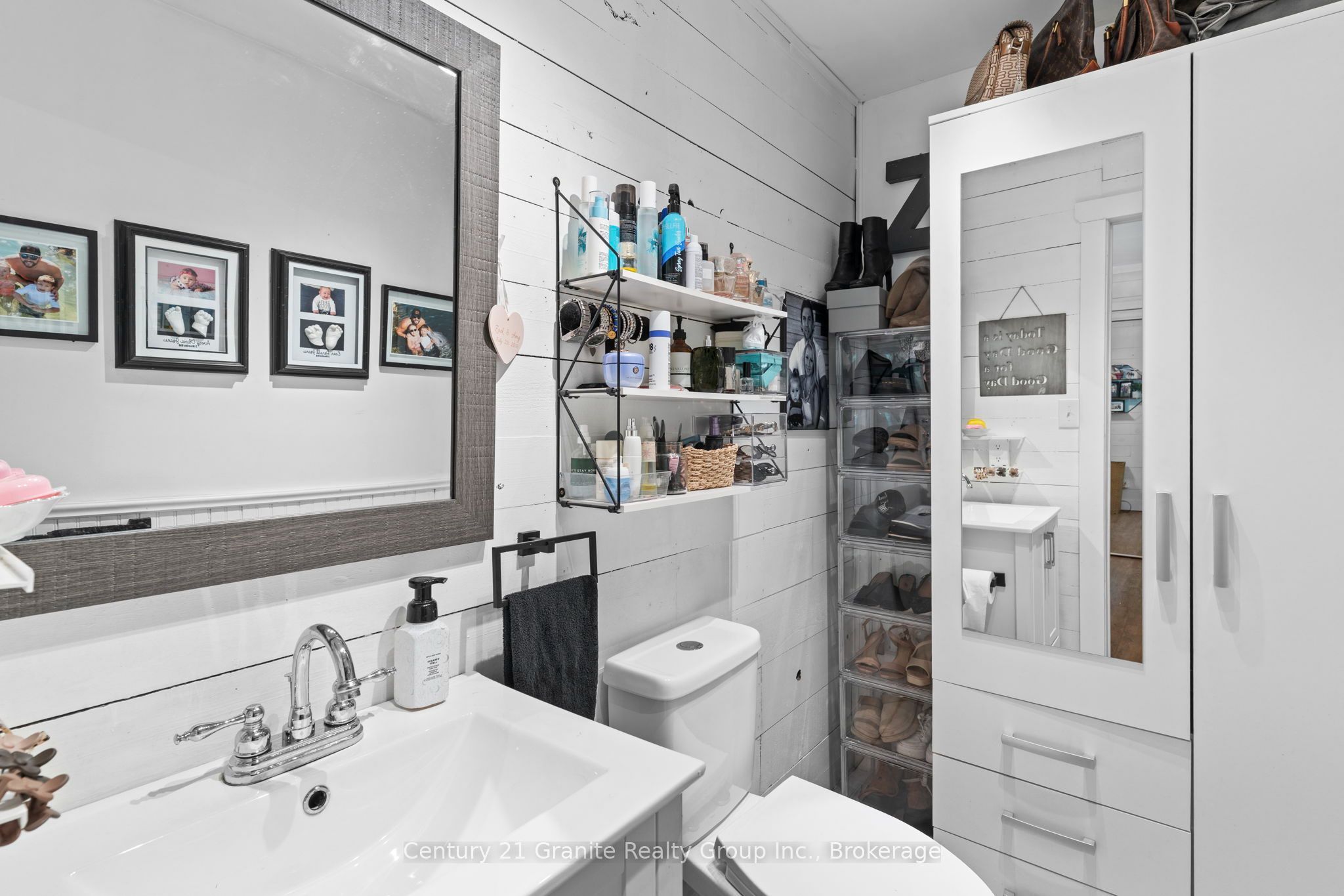 16408 35 Highway Property Photo 16