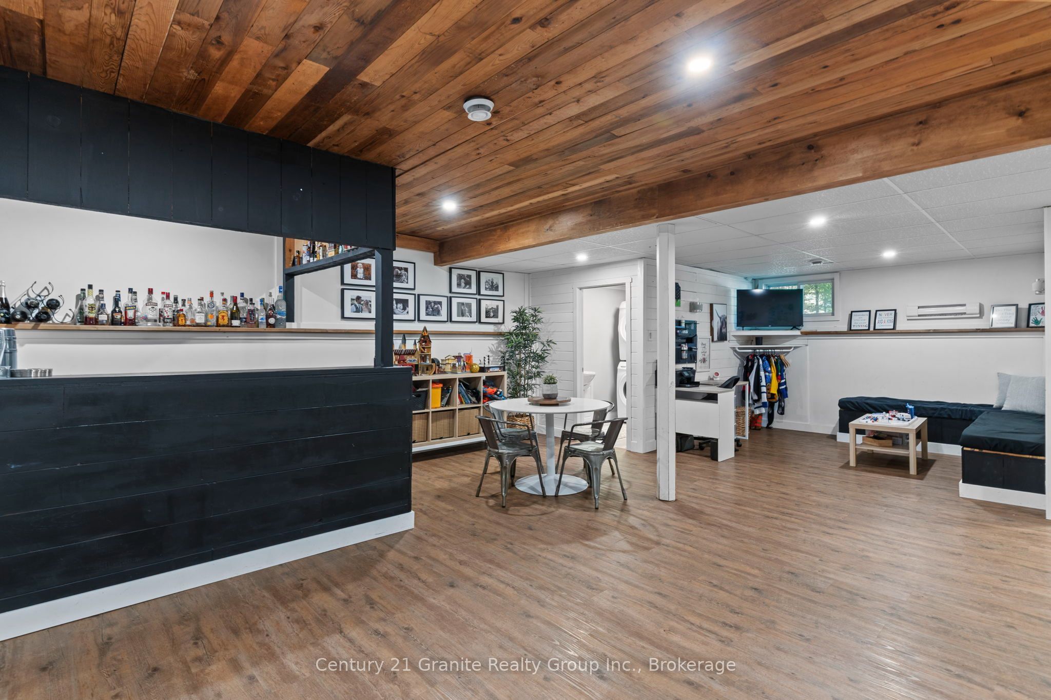 16408 35 Highway Property Photo 24