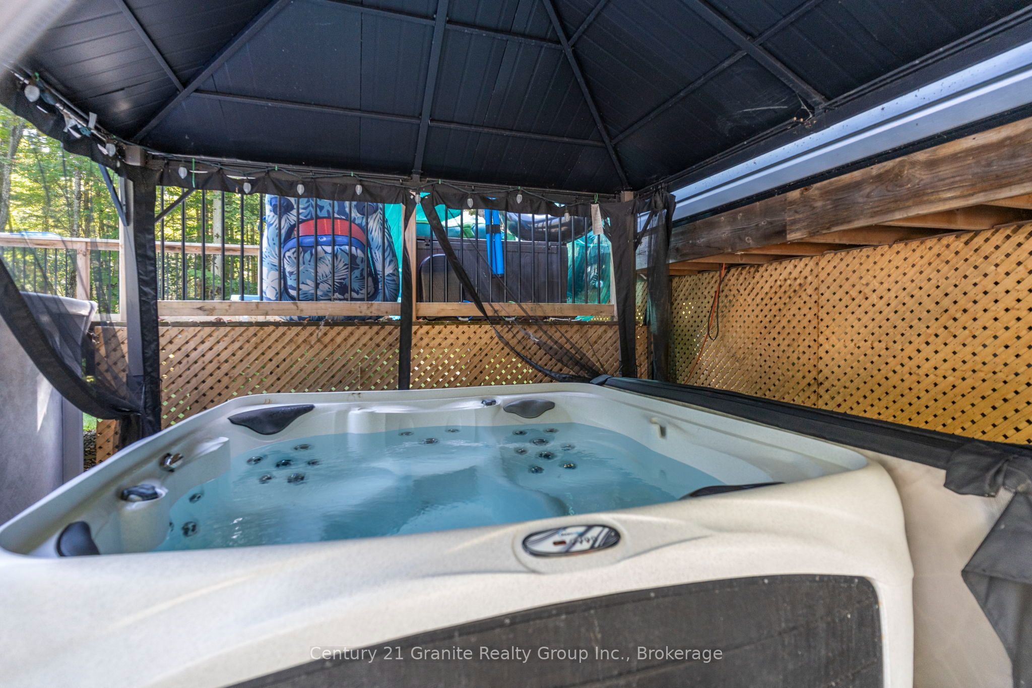 16408 35 Highway Property Photo 38