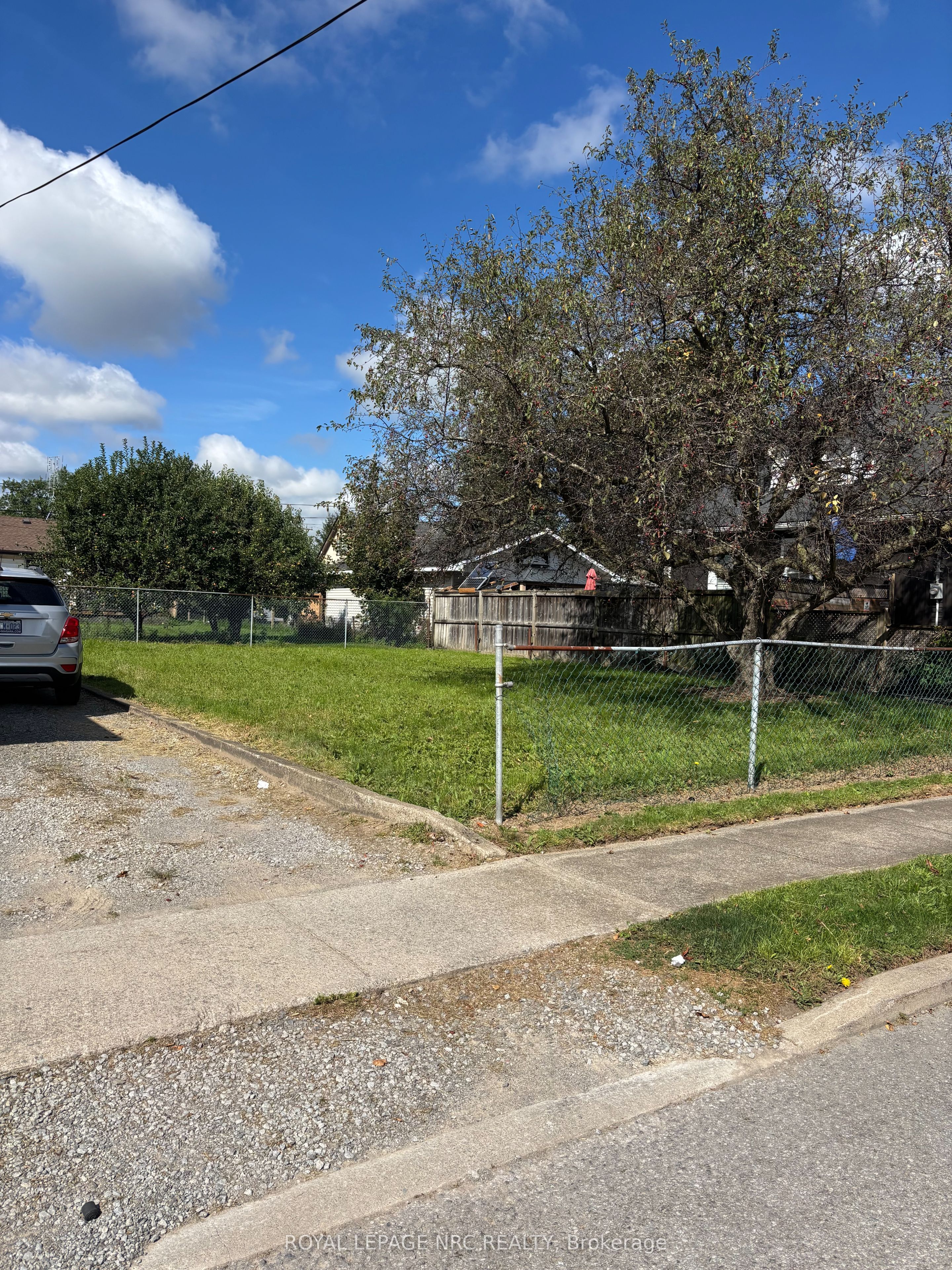 37 Battle Street Property Photo 2