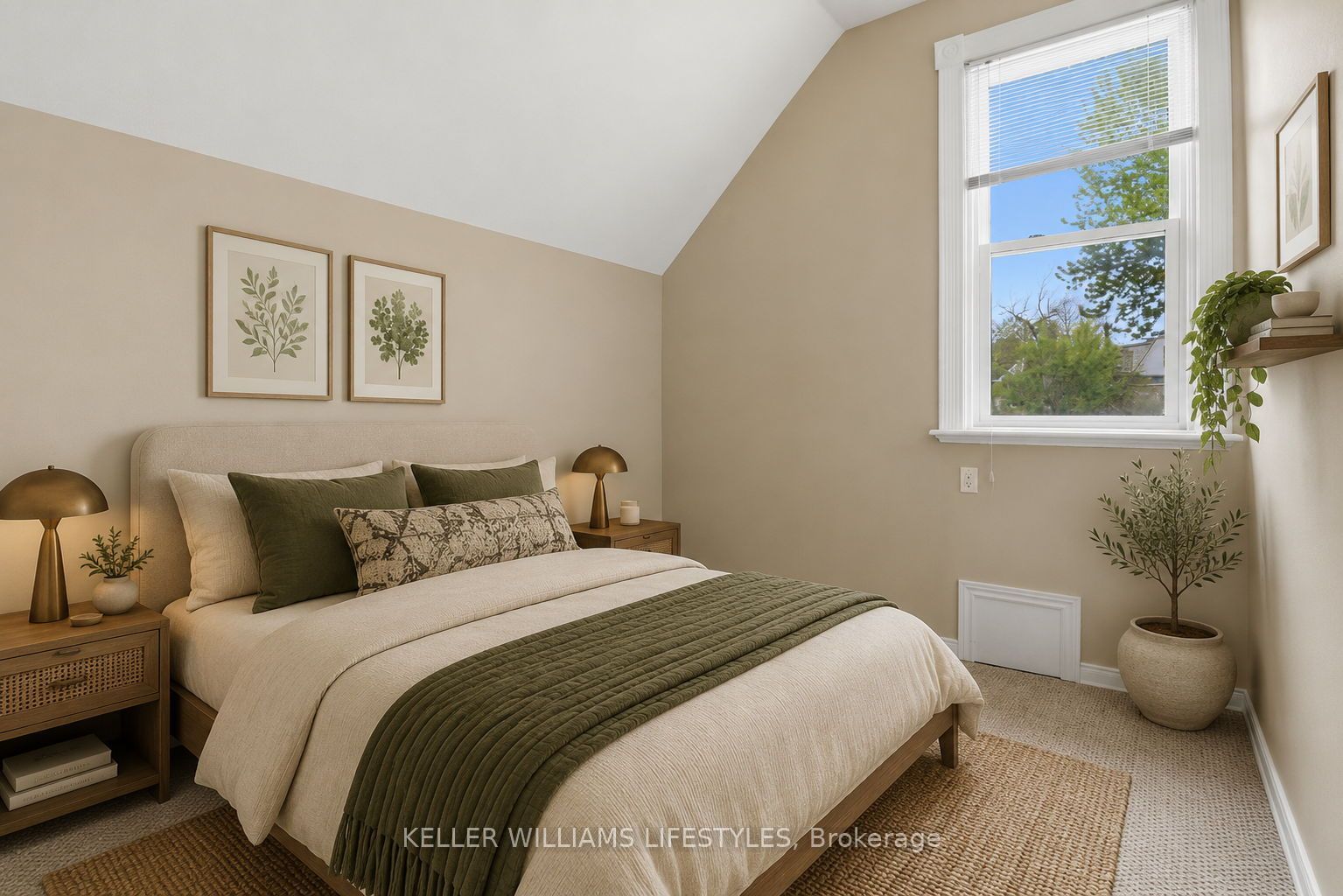 303 Pall Mall Street Property Photo 15