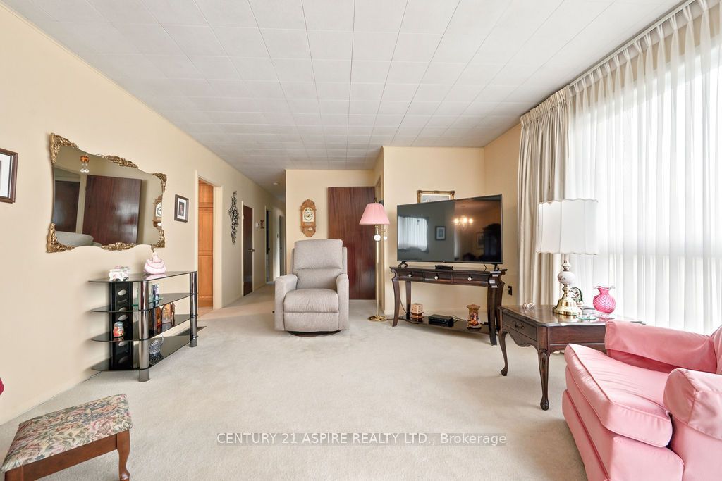 13 Herman Street Property Photo 8