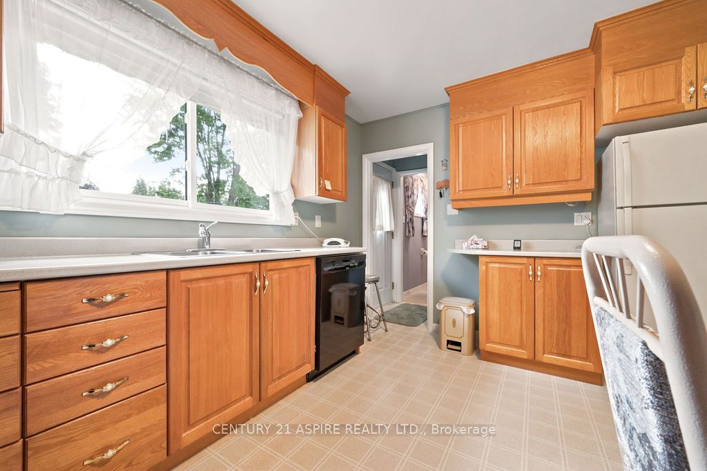 13 Herman Street Property Photo 12