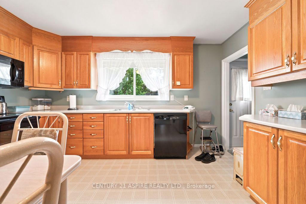 13 Herman Street Property Photo 14