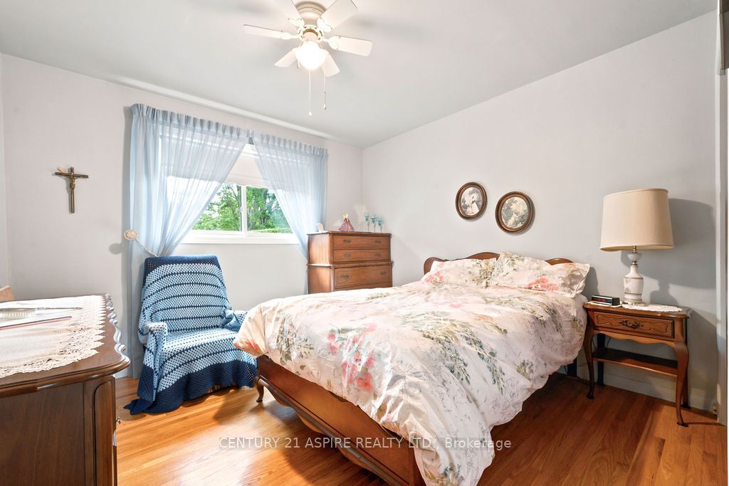 13 Herman Street Property Photo 24