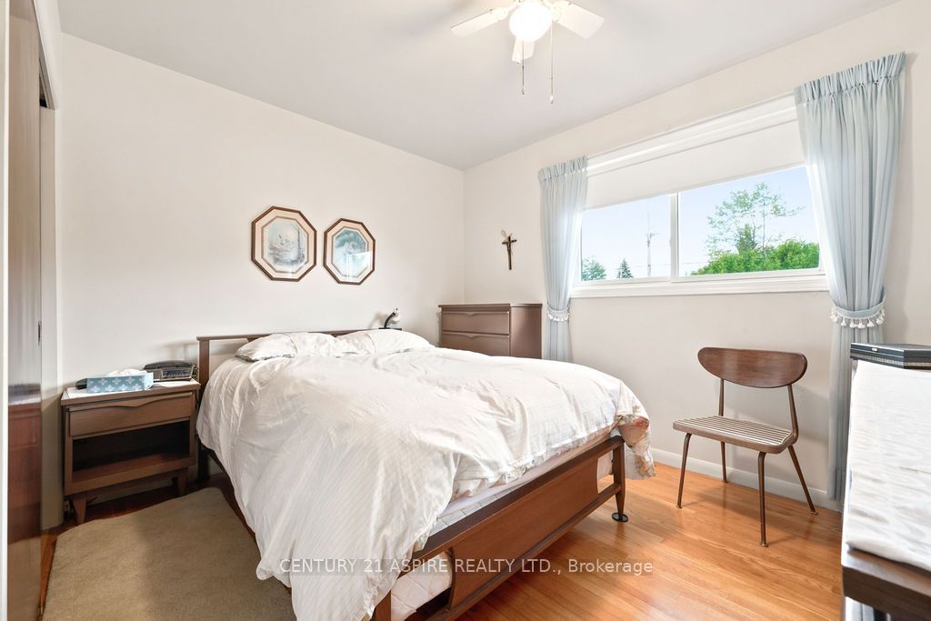 13 Herman Street Property Photo 25