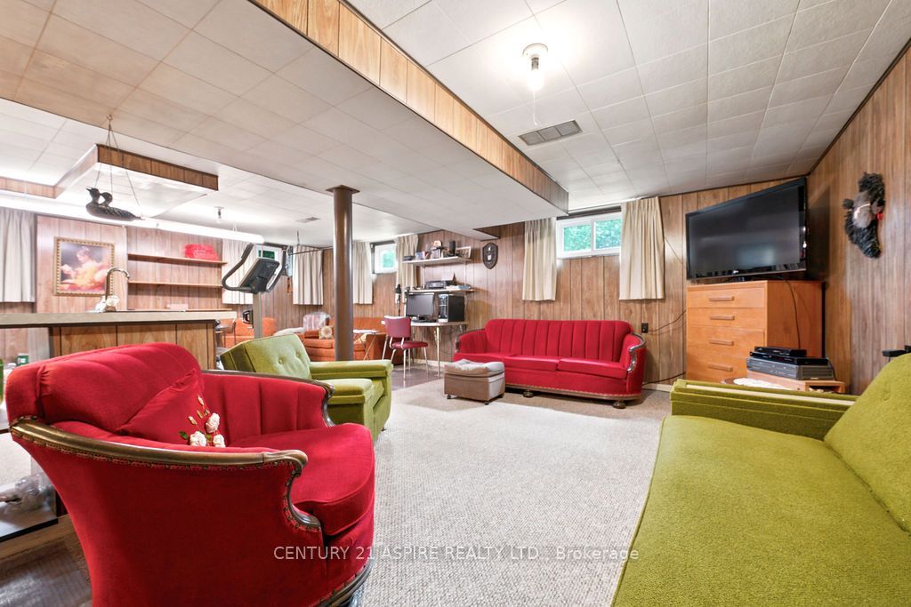 13 Herman Street Property Photo 29