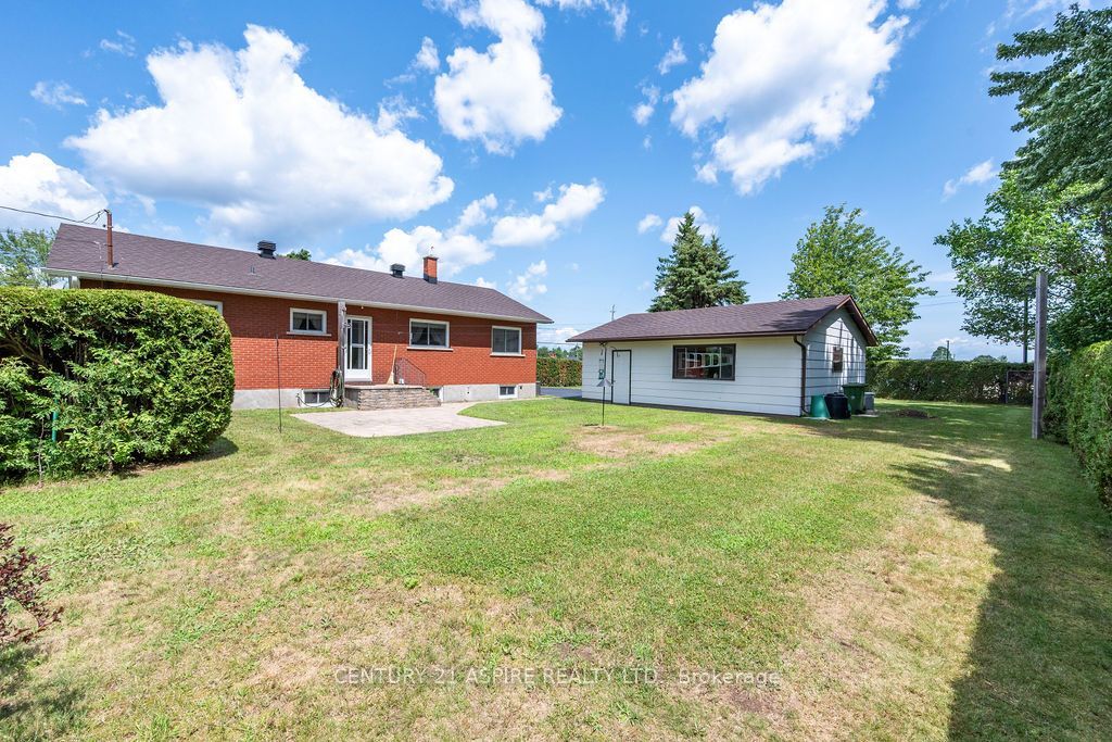 13 Herman Street Property Photo 43