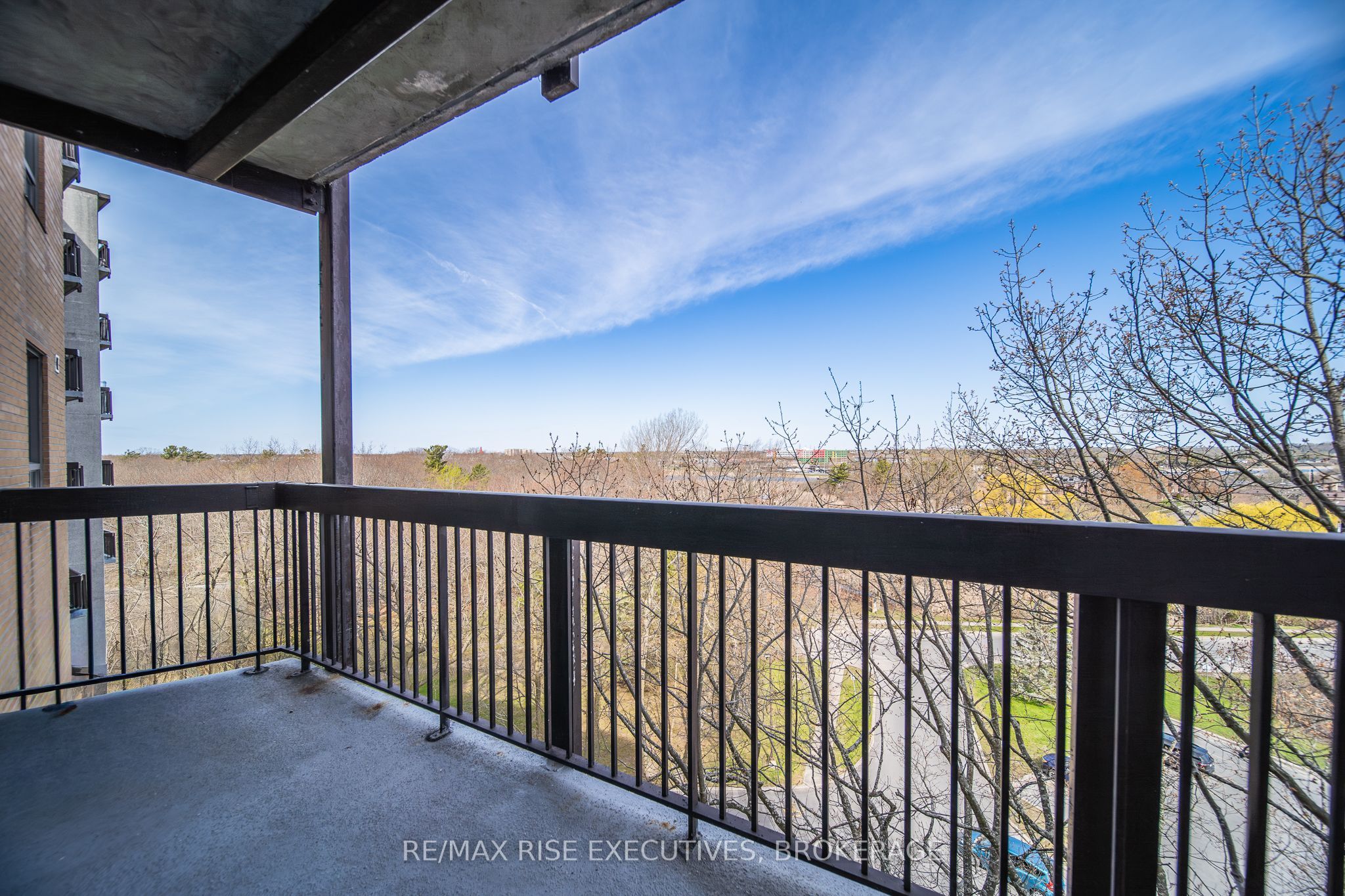 66 Greenview Drive 710 Property Photo 21