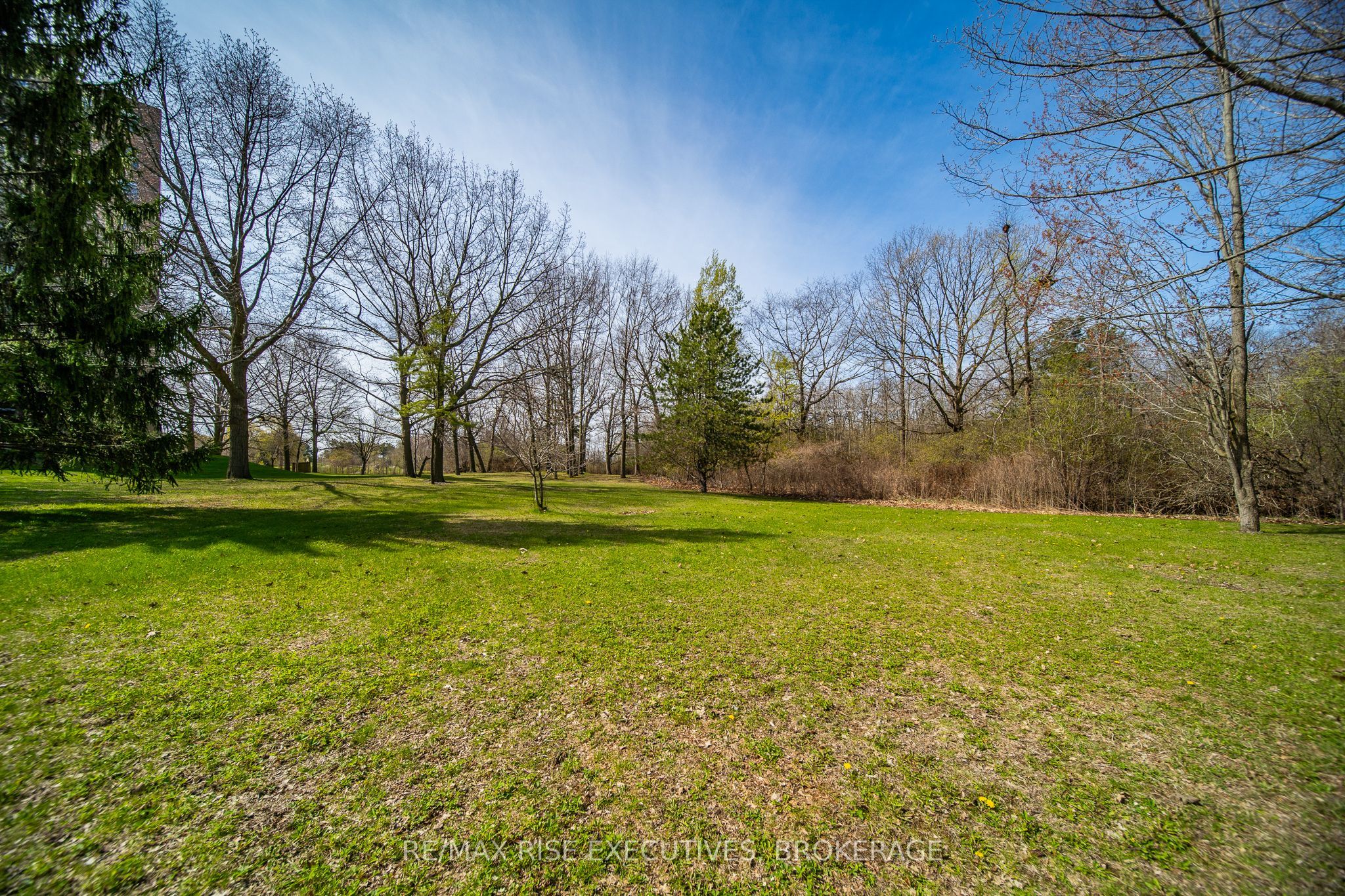 66 Greenview Drive 710 Property Photo 41