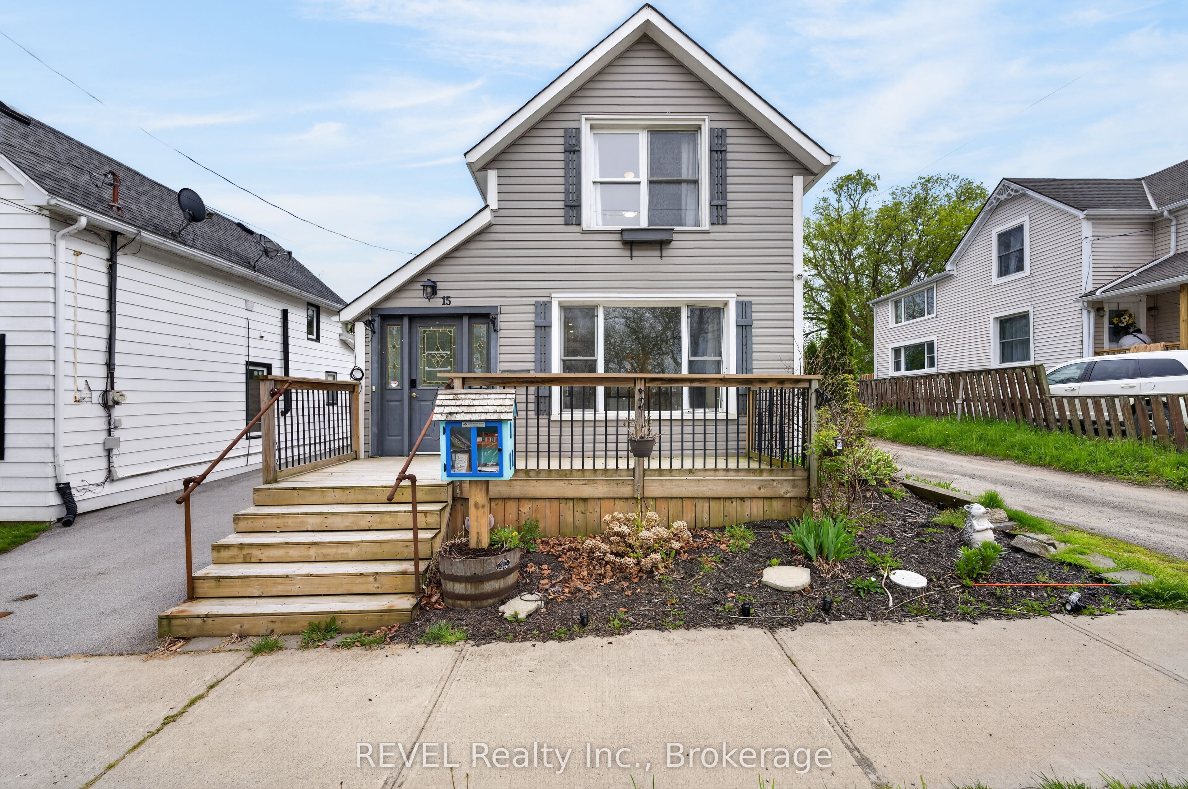 15 Phipps Street Property Photo 1