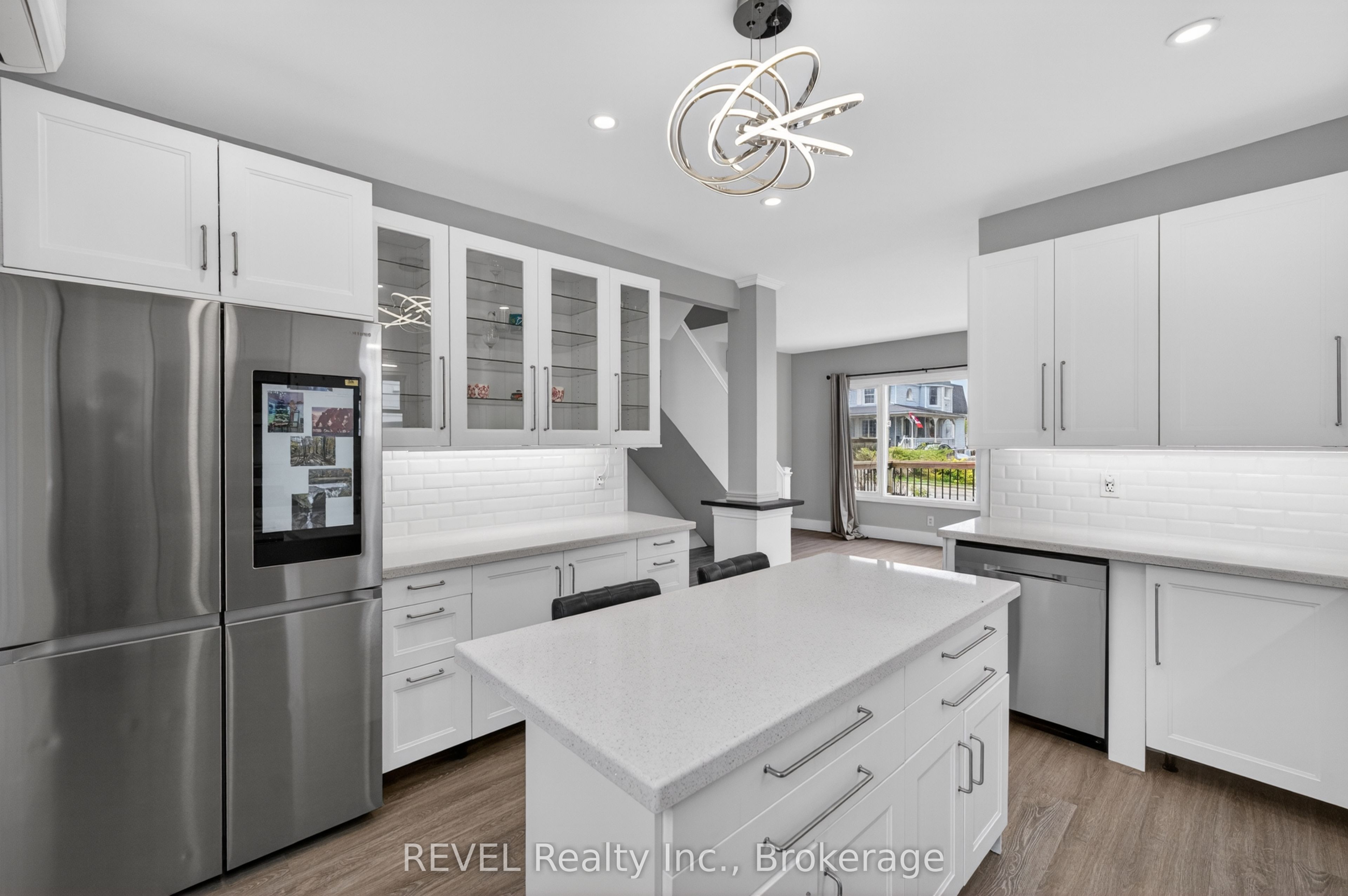 15 Phipps Street Property Photo 19