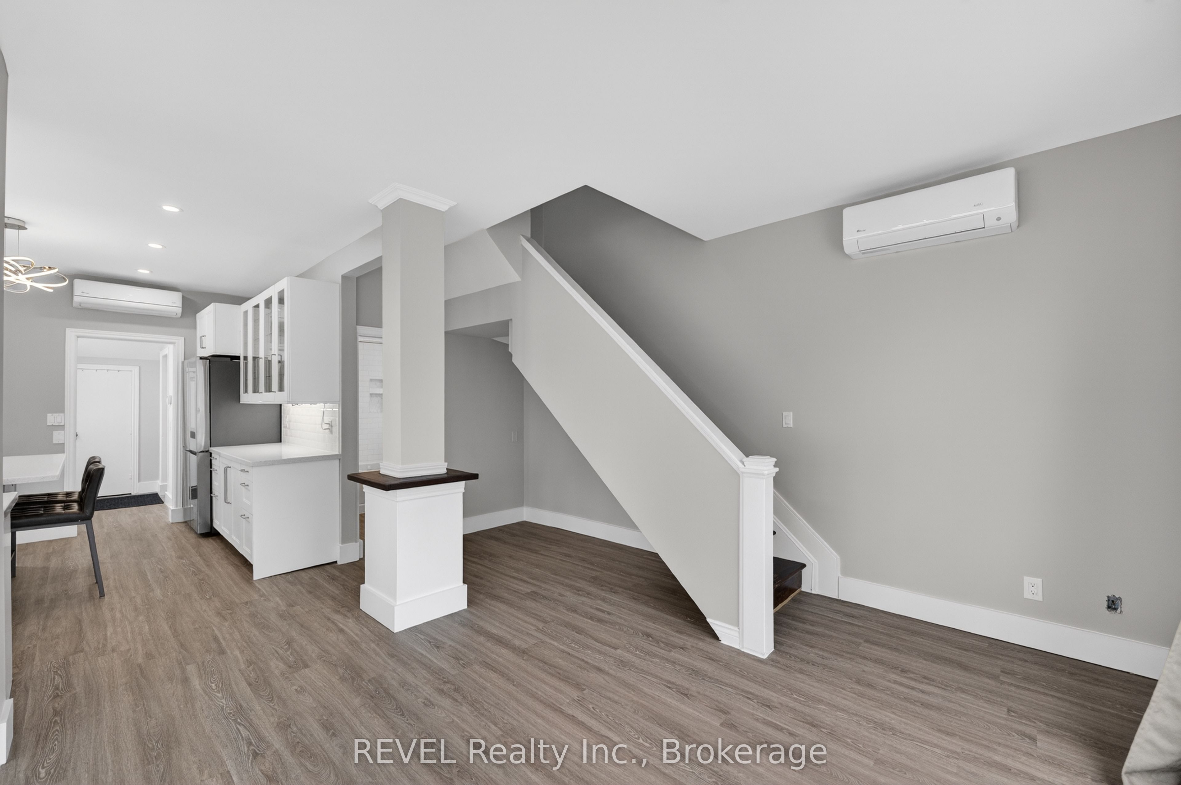 15 Phipps Street Property Photo 25
