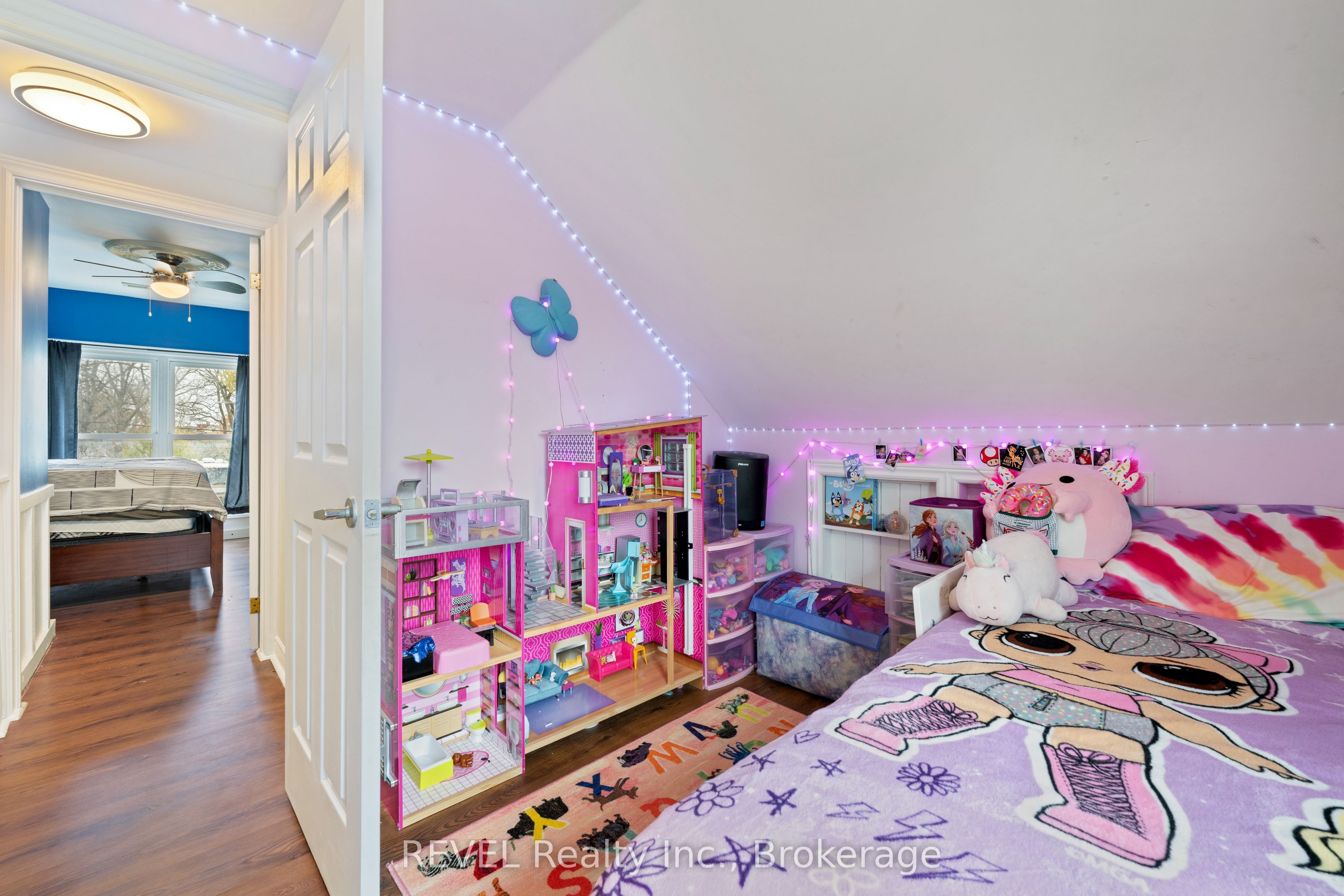 15 Phipps Street Property Photo 30