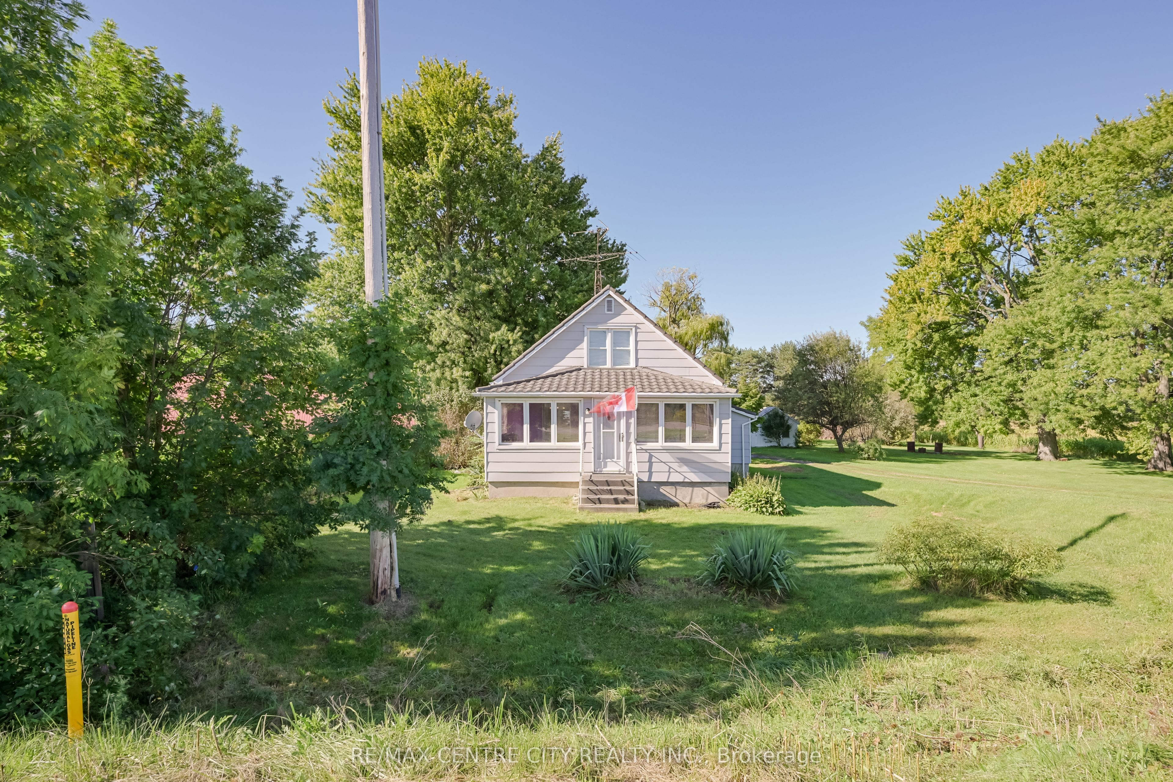 12329 Graham Road Property Photo 2