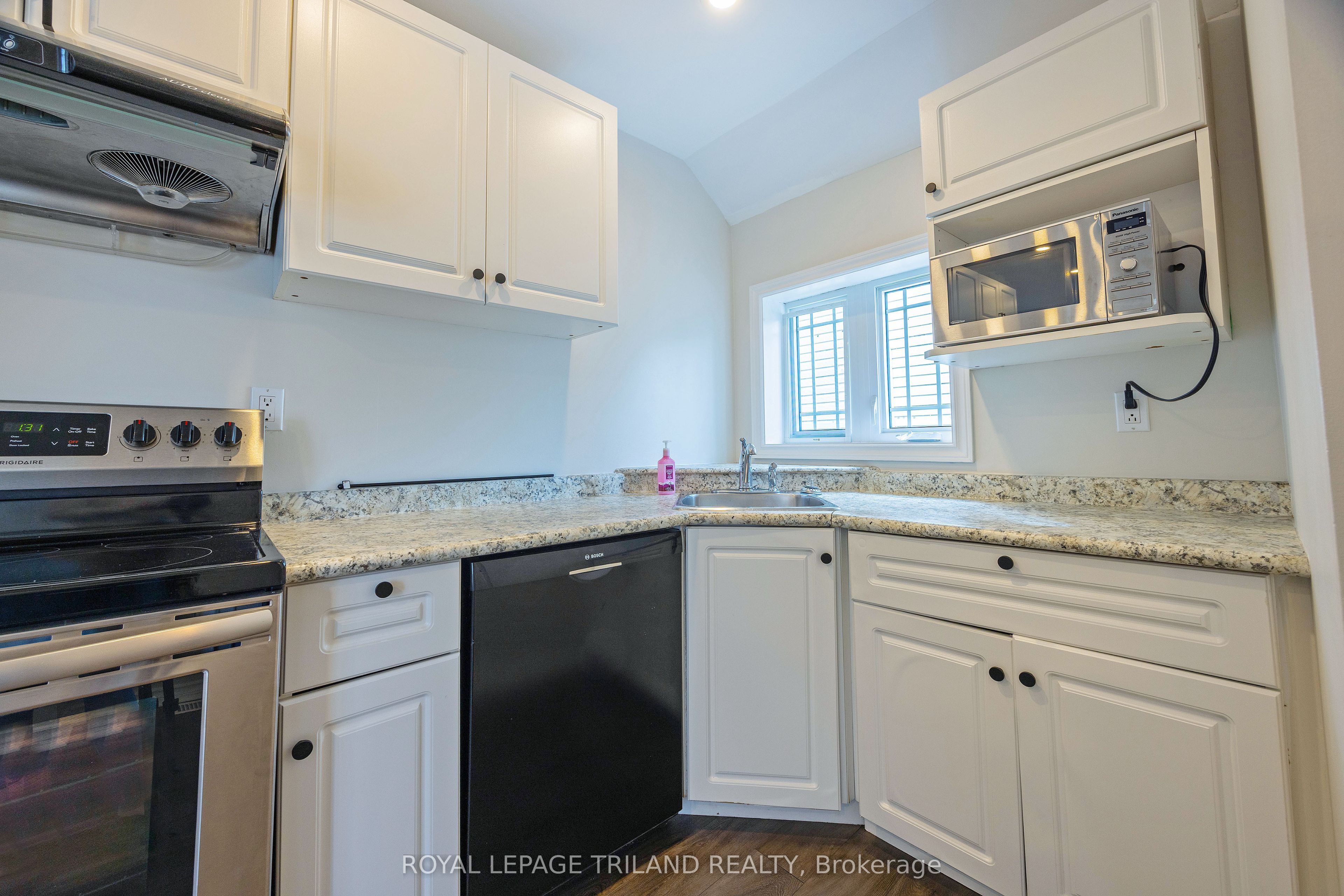 44 Elgin Street Property Photo 21