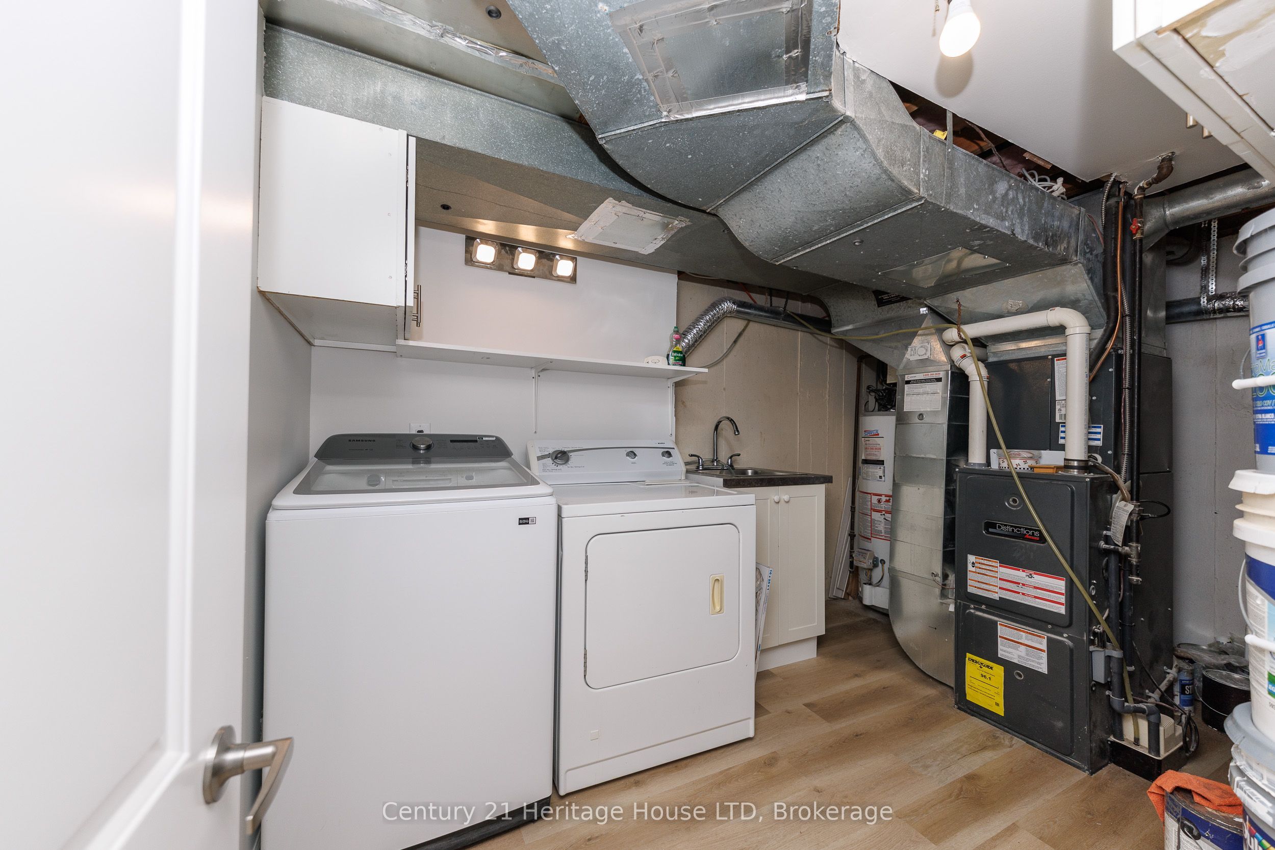 37 Coronation Boulevard Basement Property Photo 5