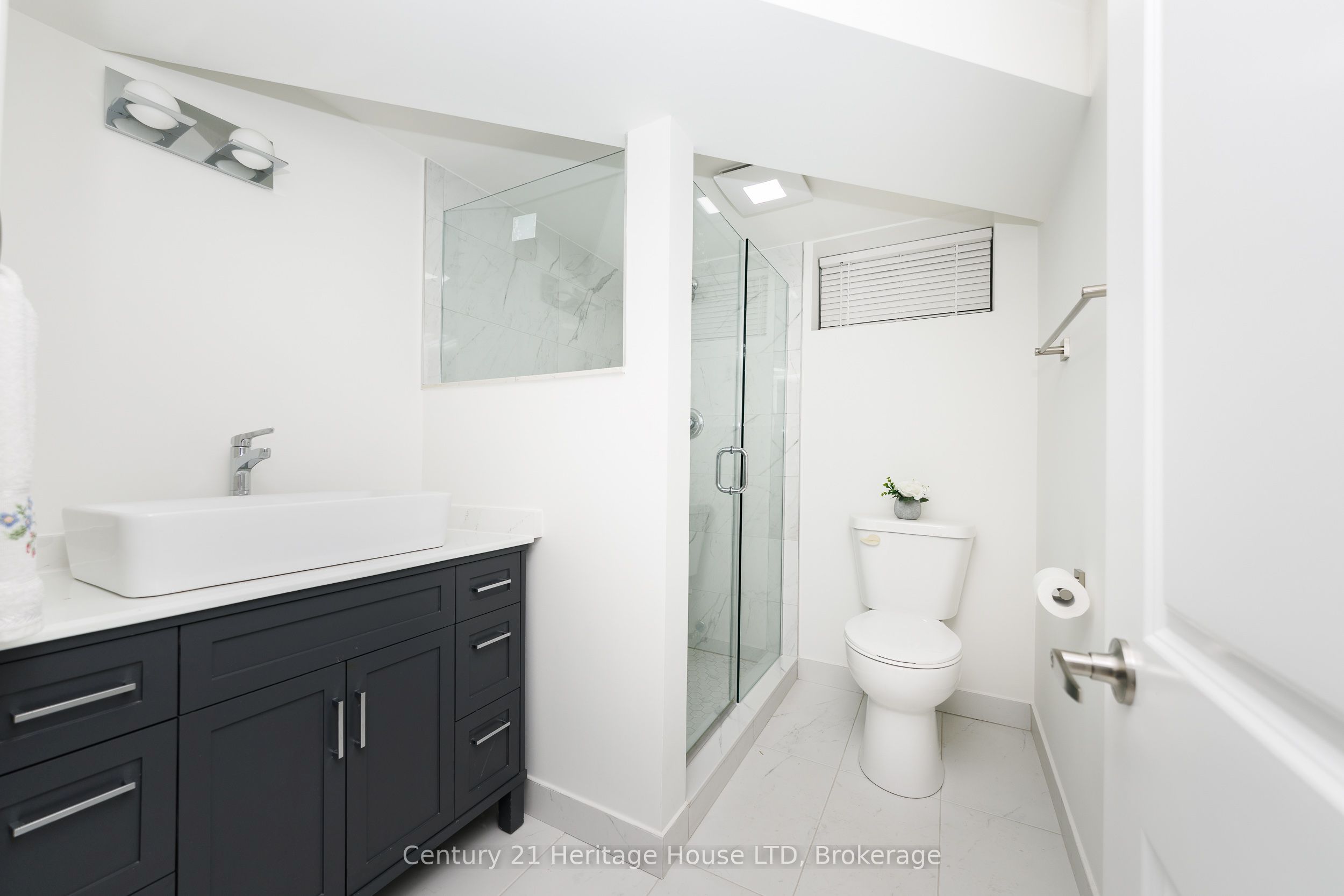 37 Coronation Boulevard Basement Property Photo 6