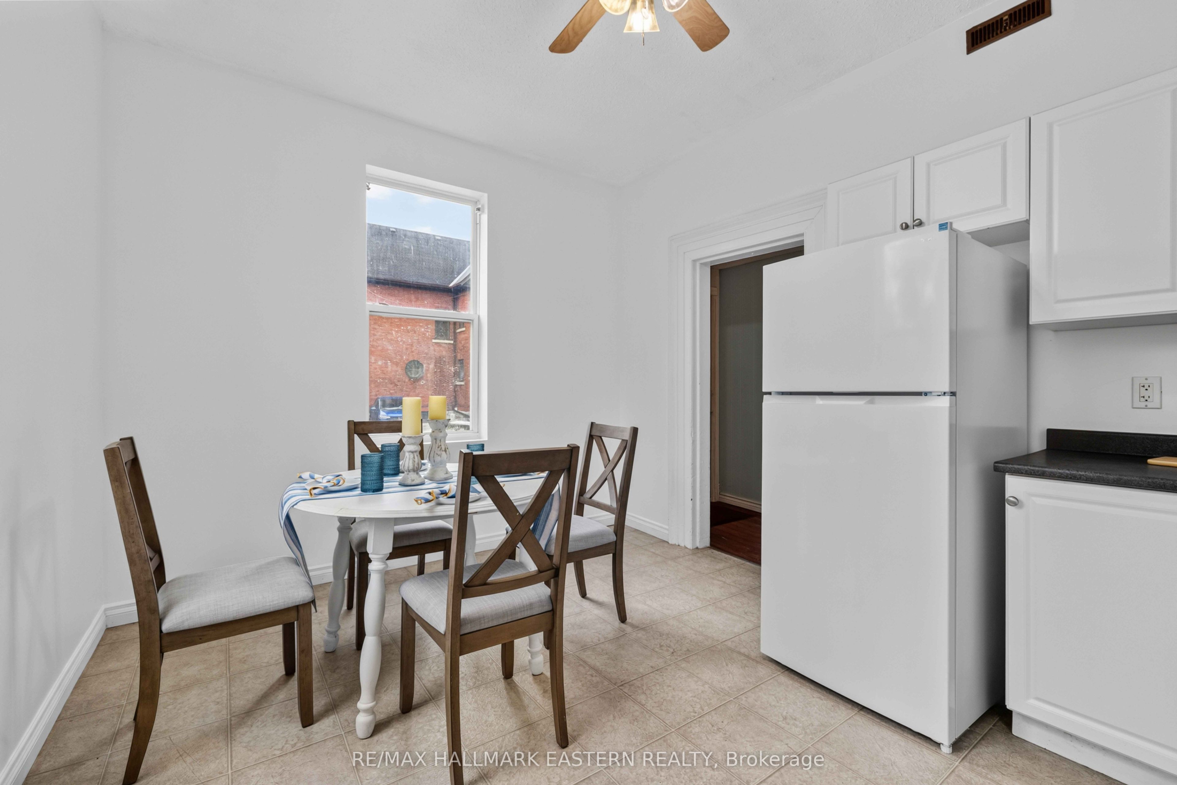 284-288 Brock Street Property Photo 11