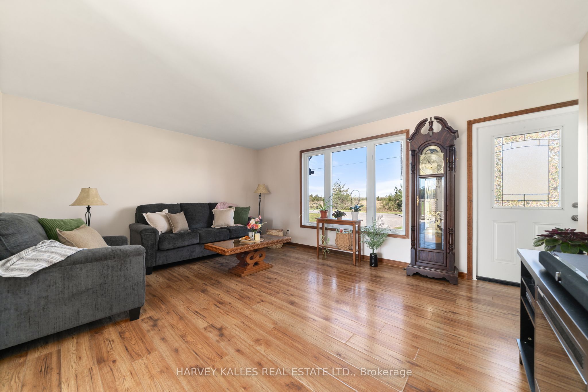 198 Welbanks Road Property Photo 6
