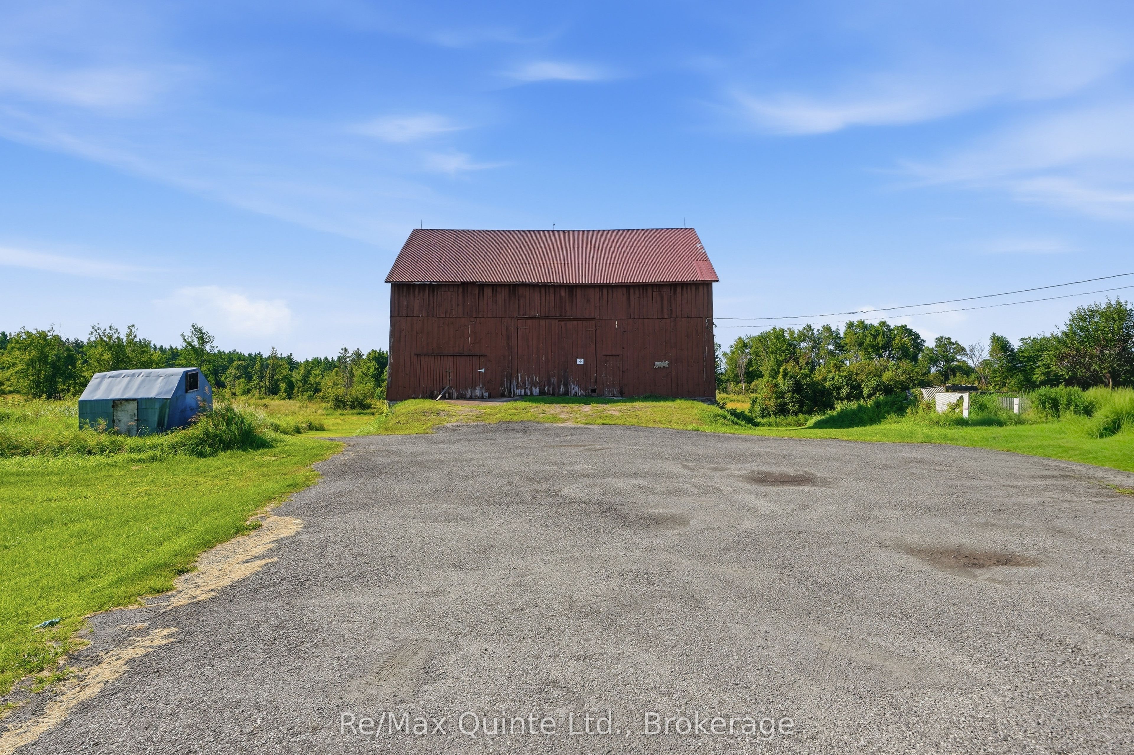 95 Moores Road Property Photo 6