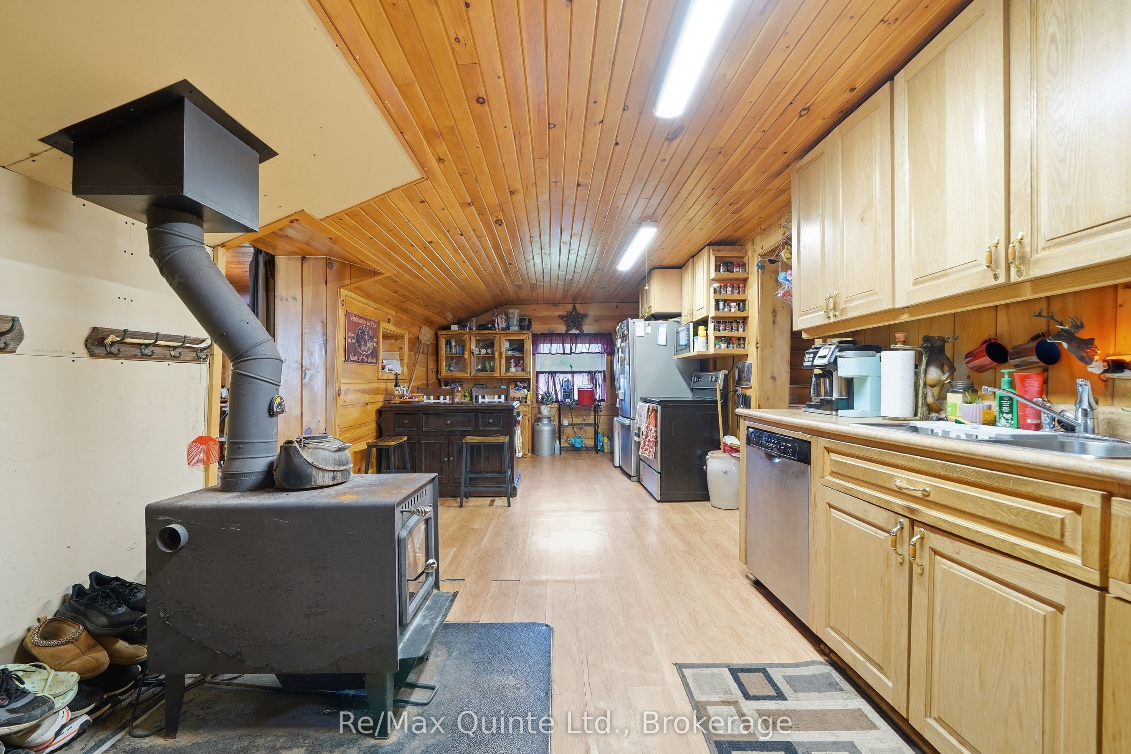 95 Moores Road Property Photo 14