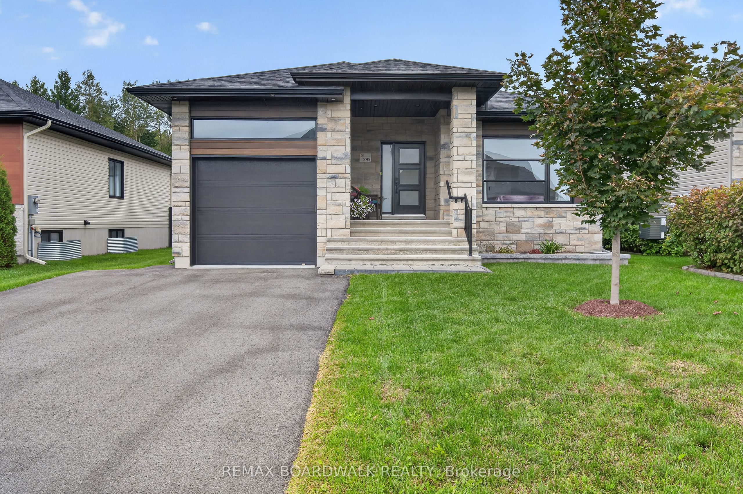 293 Nature Street Property Photo 1