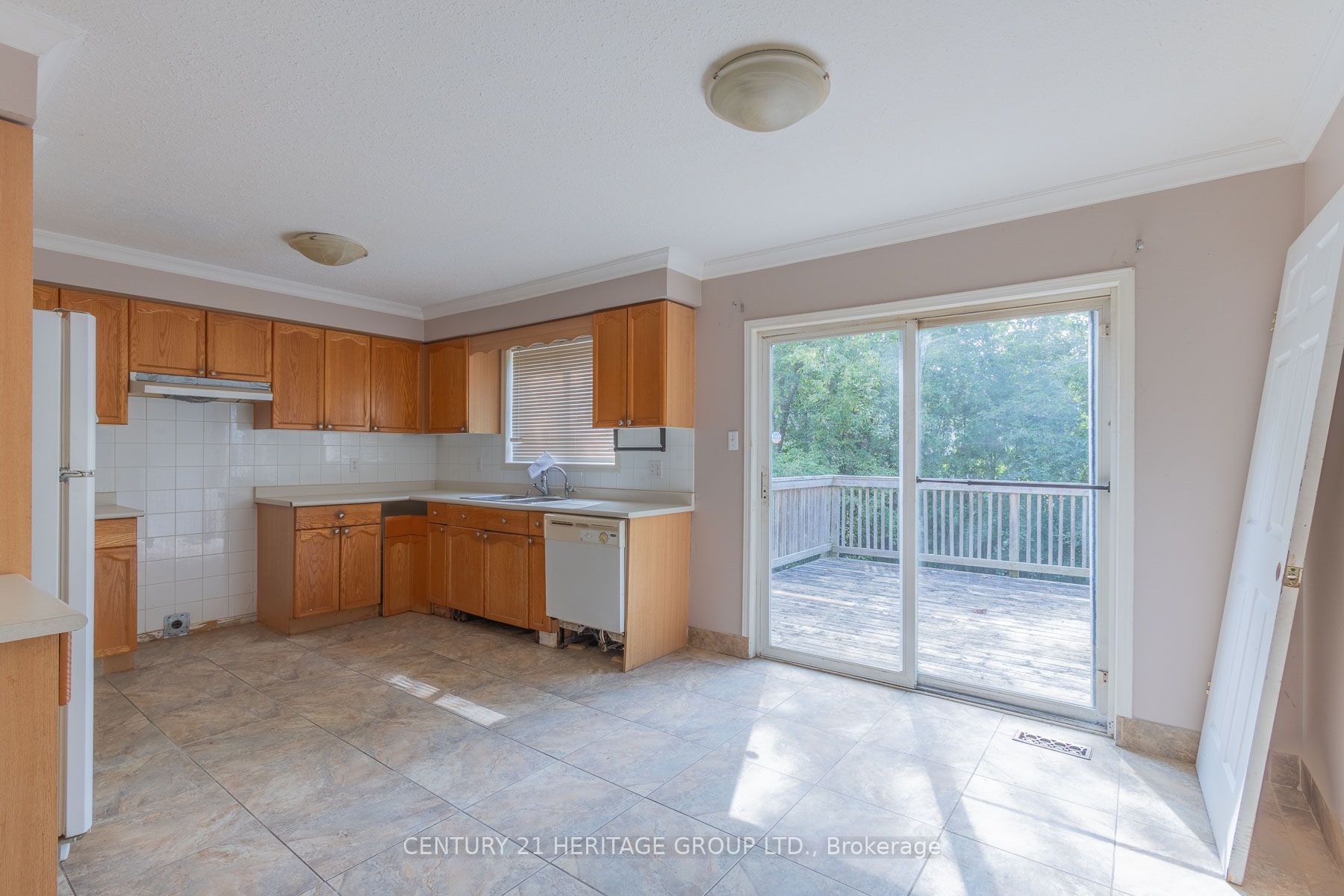 430 Starwood Drive Property Photo 9