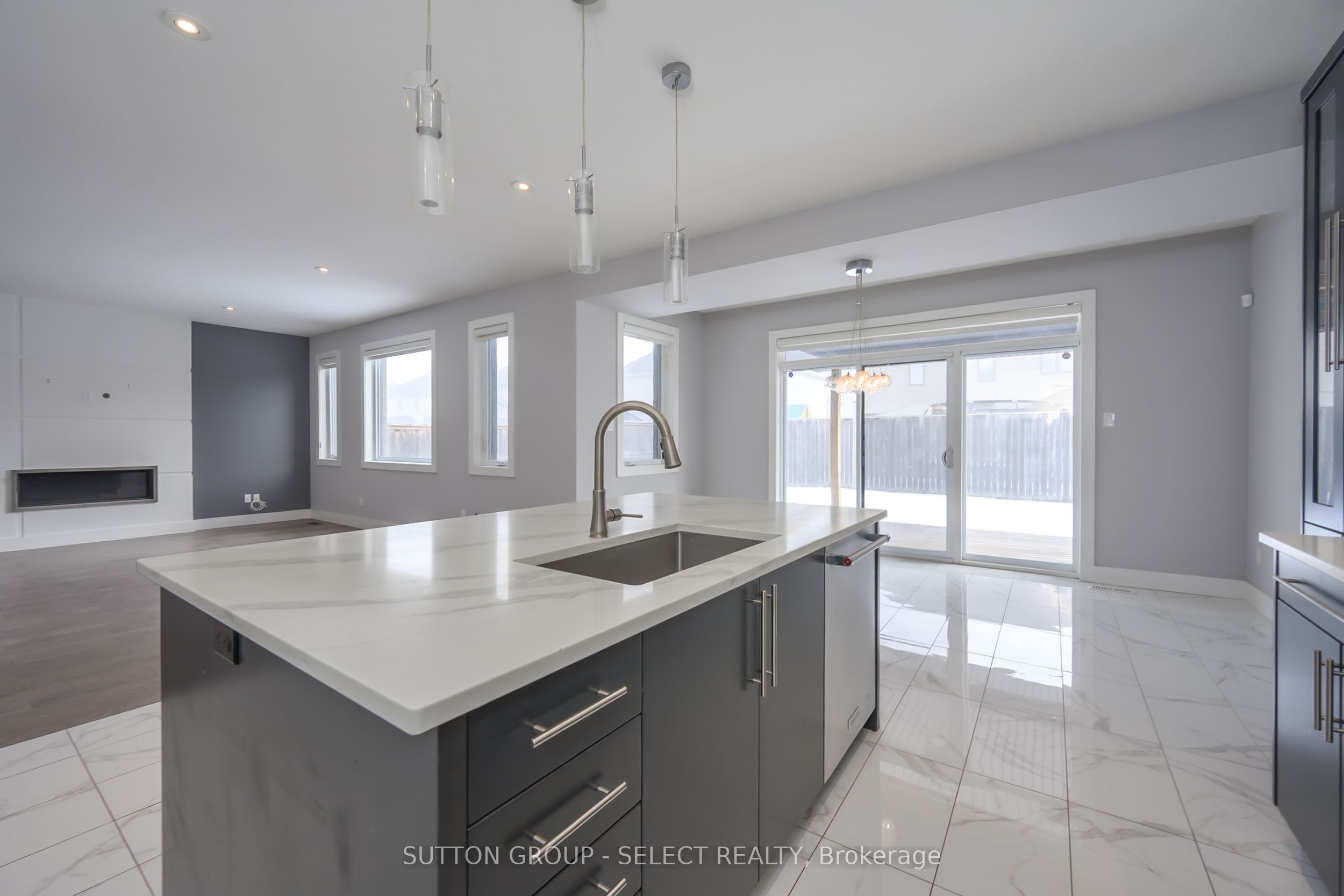 1062 Melsetter Way Property Photo 11