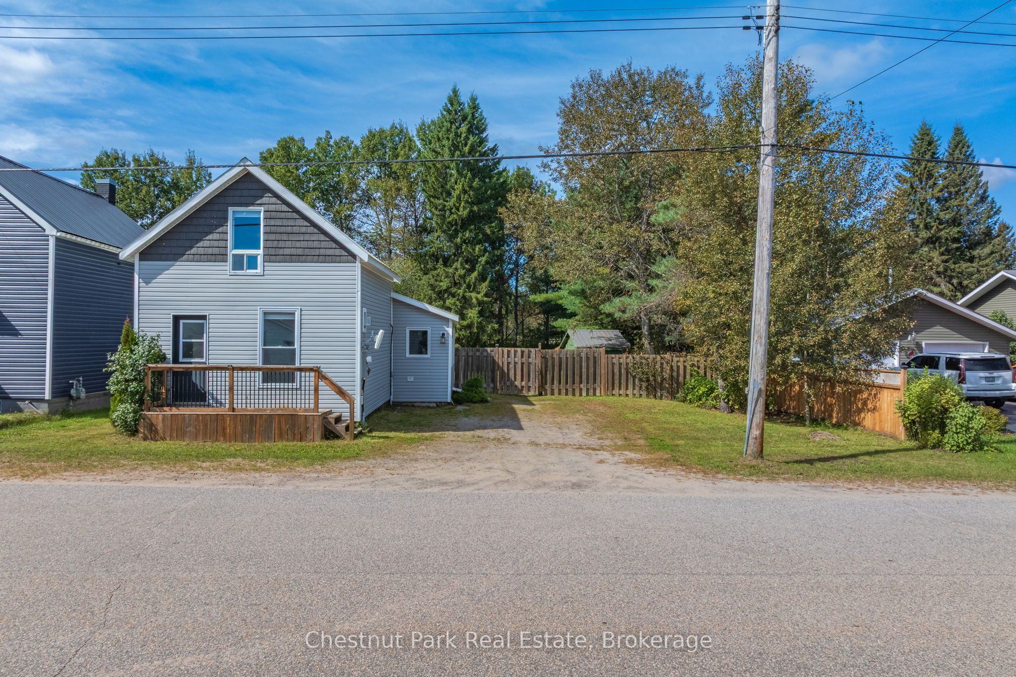 156 Main Street Property Photo 1