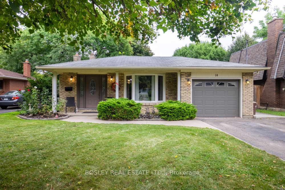 14 Ameer Drive Property Photo 1