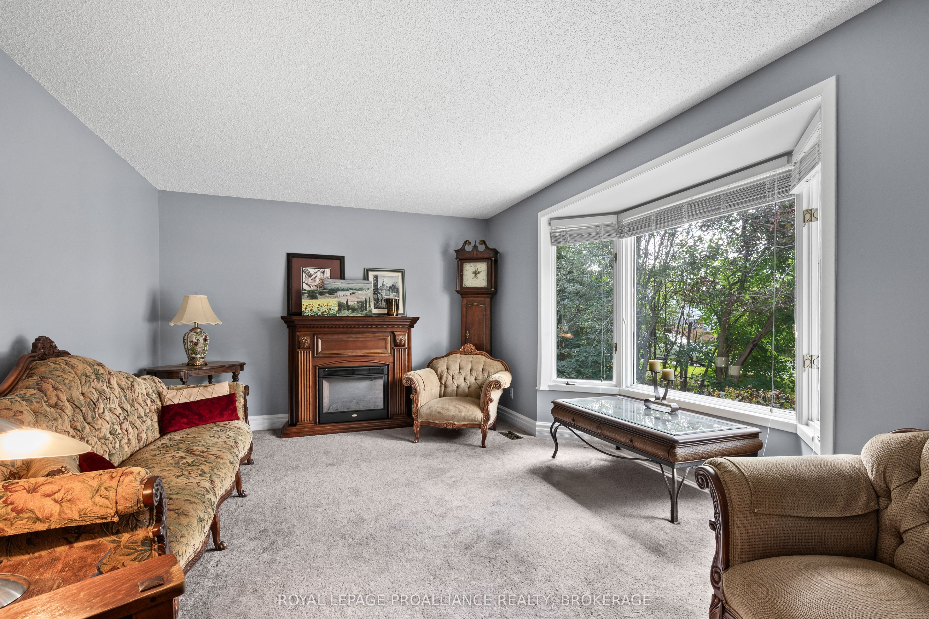 1212 Prince Charles Drive Property Photo 6