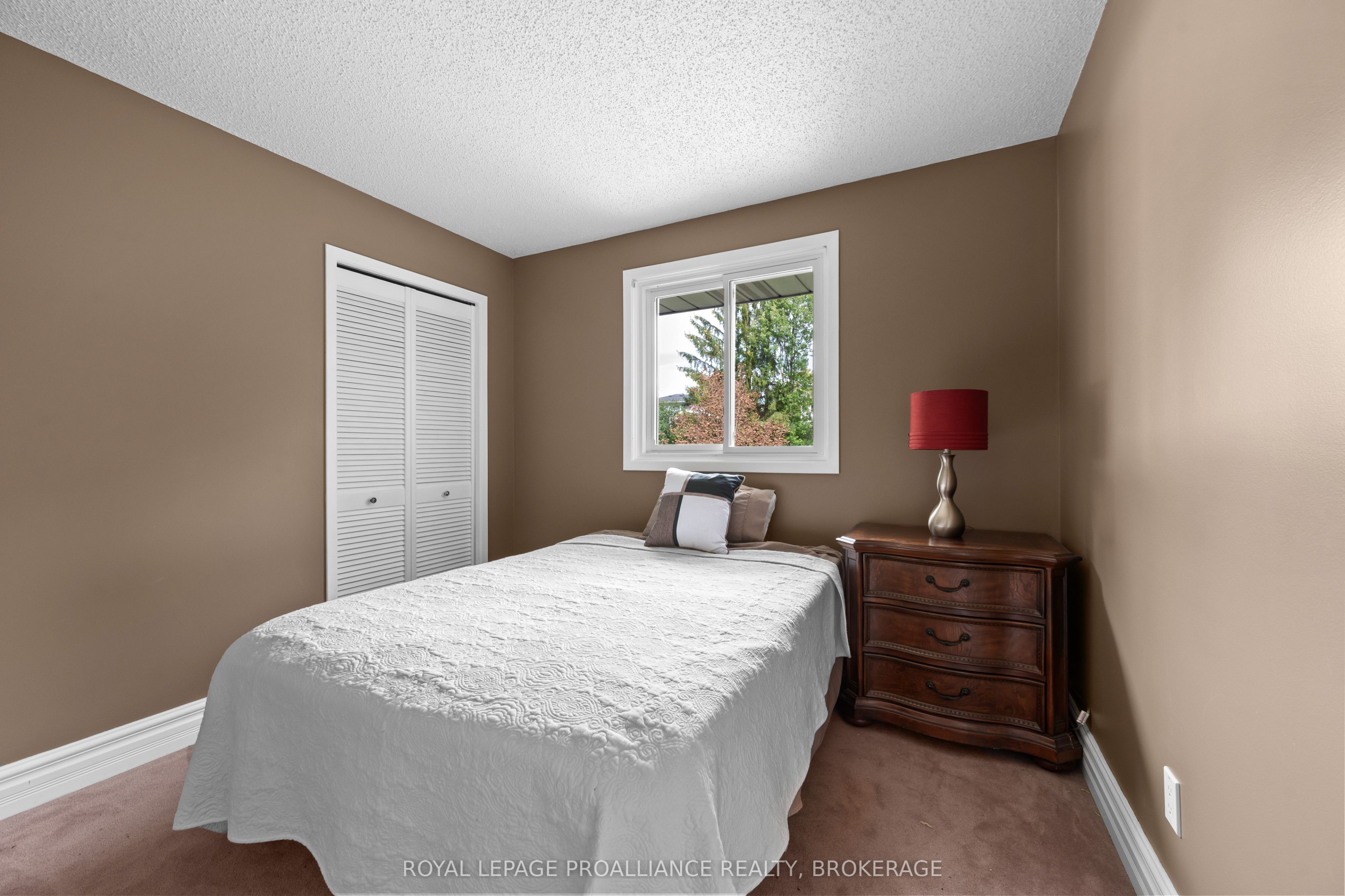 1212 Prince Charles Drive Property Photo 19