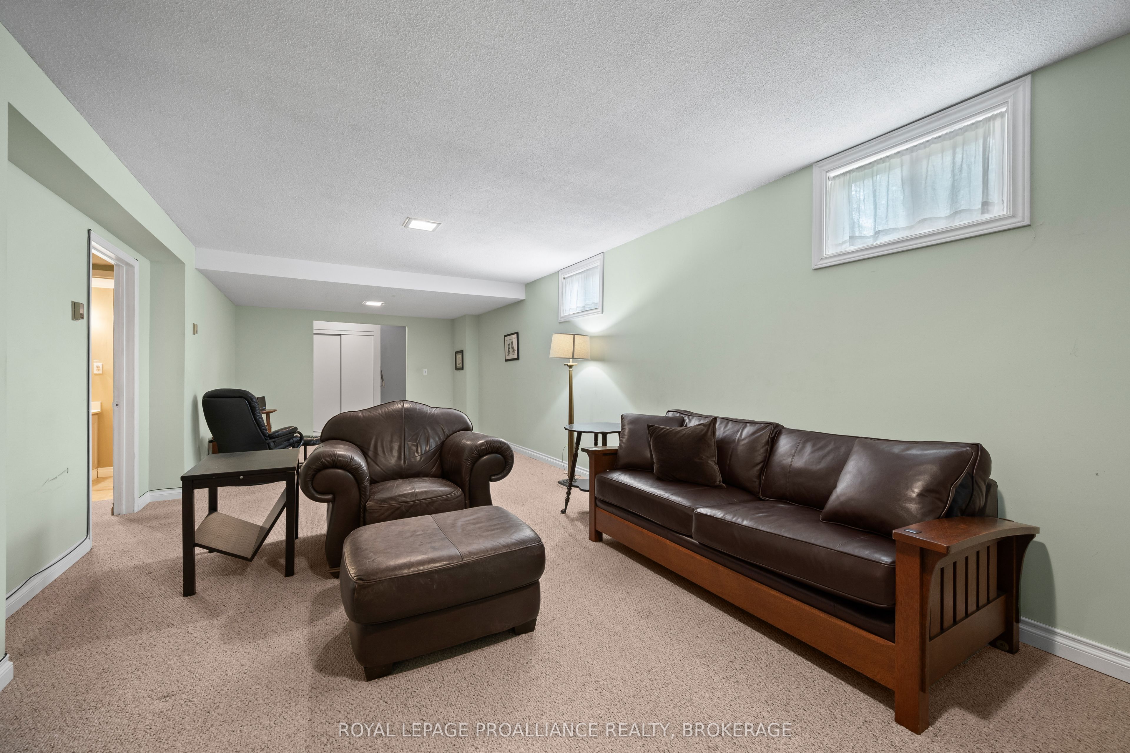 1212 Prince Charles Drive Property Photo 27