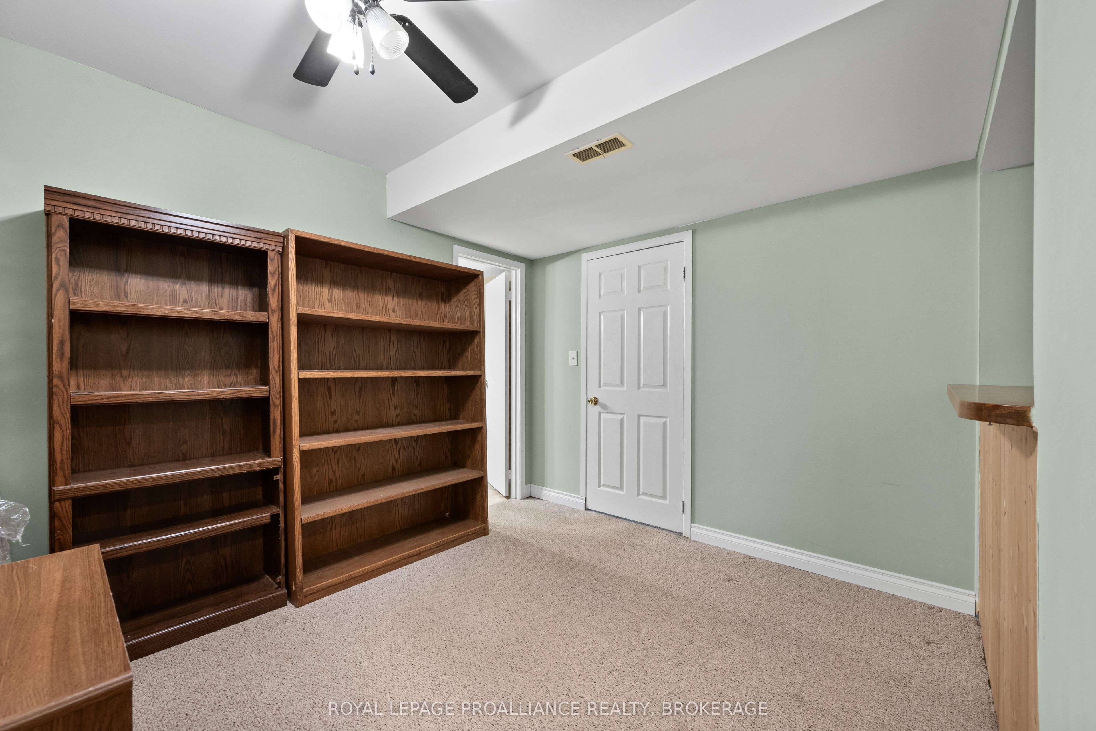 1212 Prince Charles Drive Property Photo 29