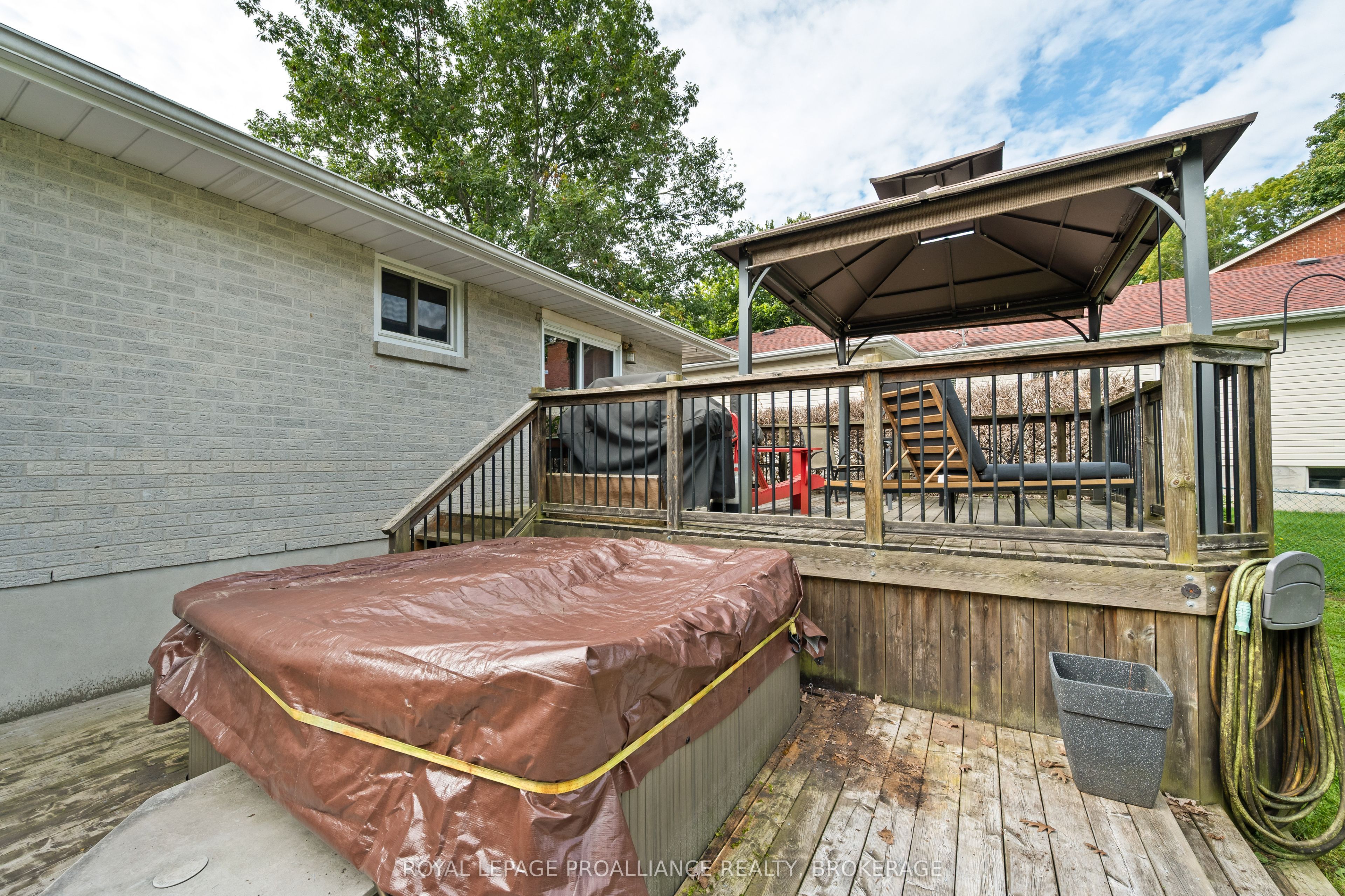 1212 Prince Charles Drive Property Photo 34
