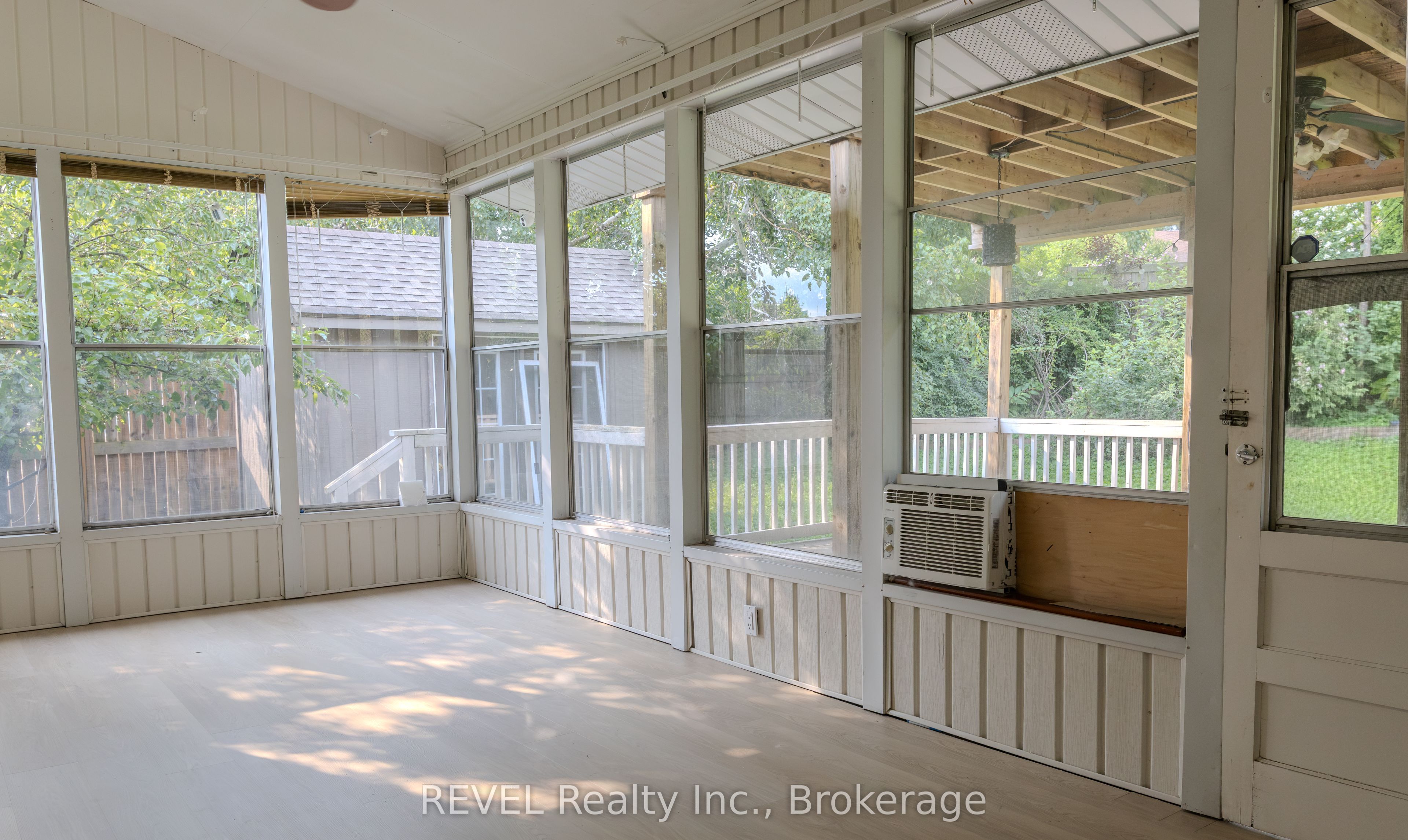 7285 Rolling Acres Crescent Property Photo 27