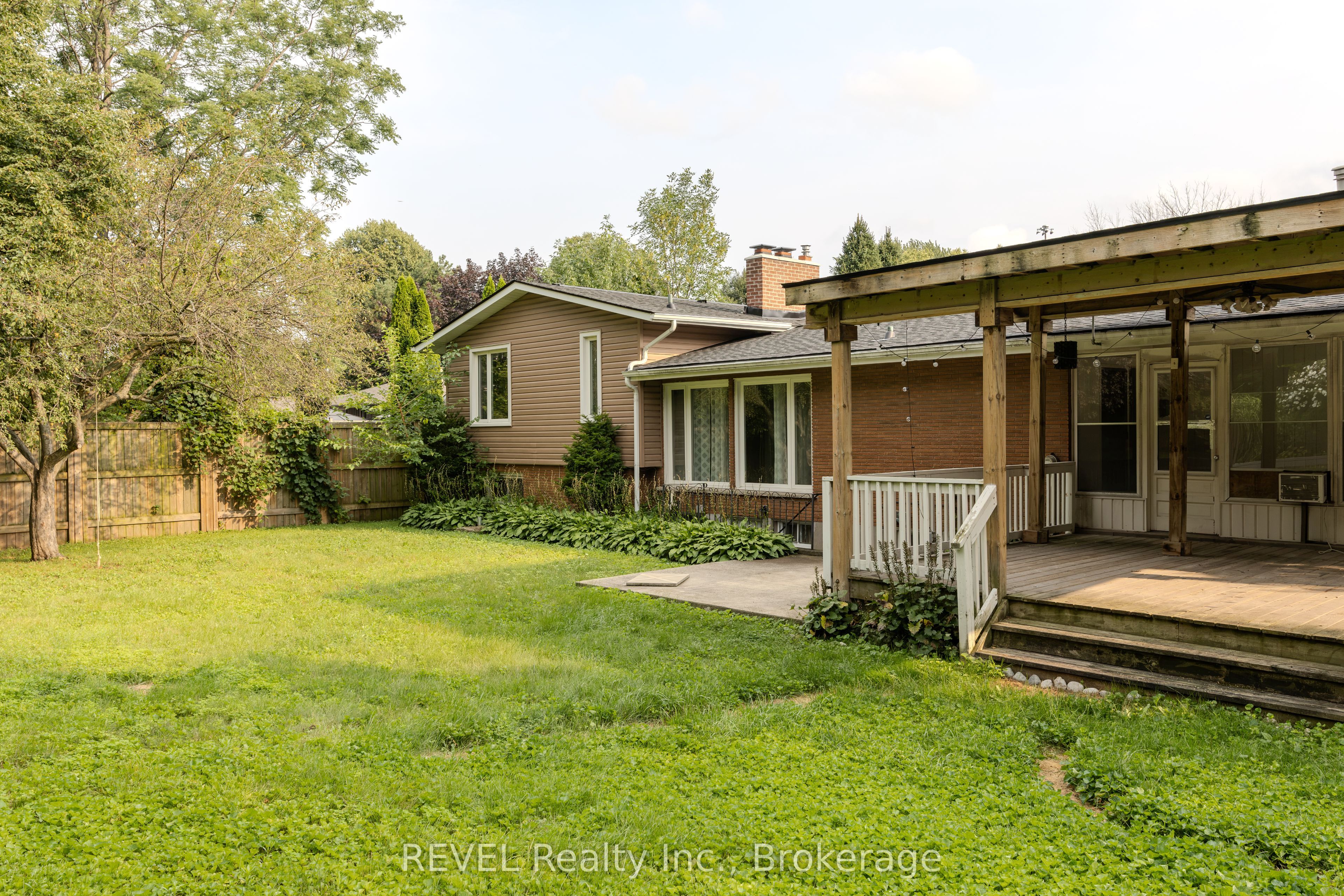 7285 Rolling Acres Crescent Property Photo 31