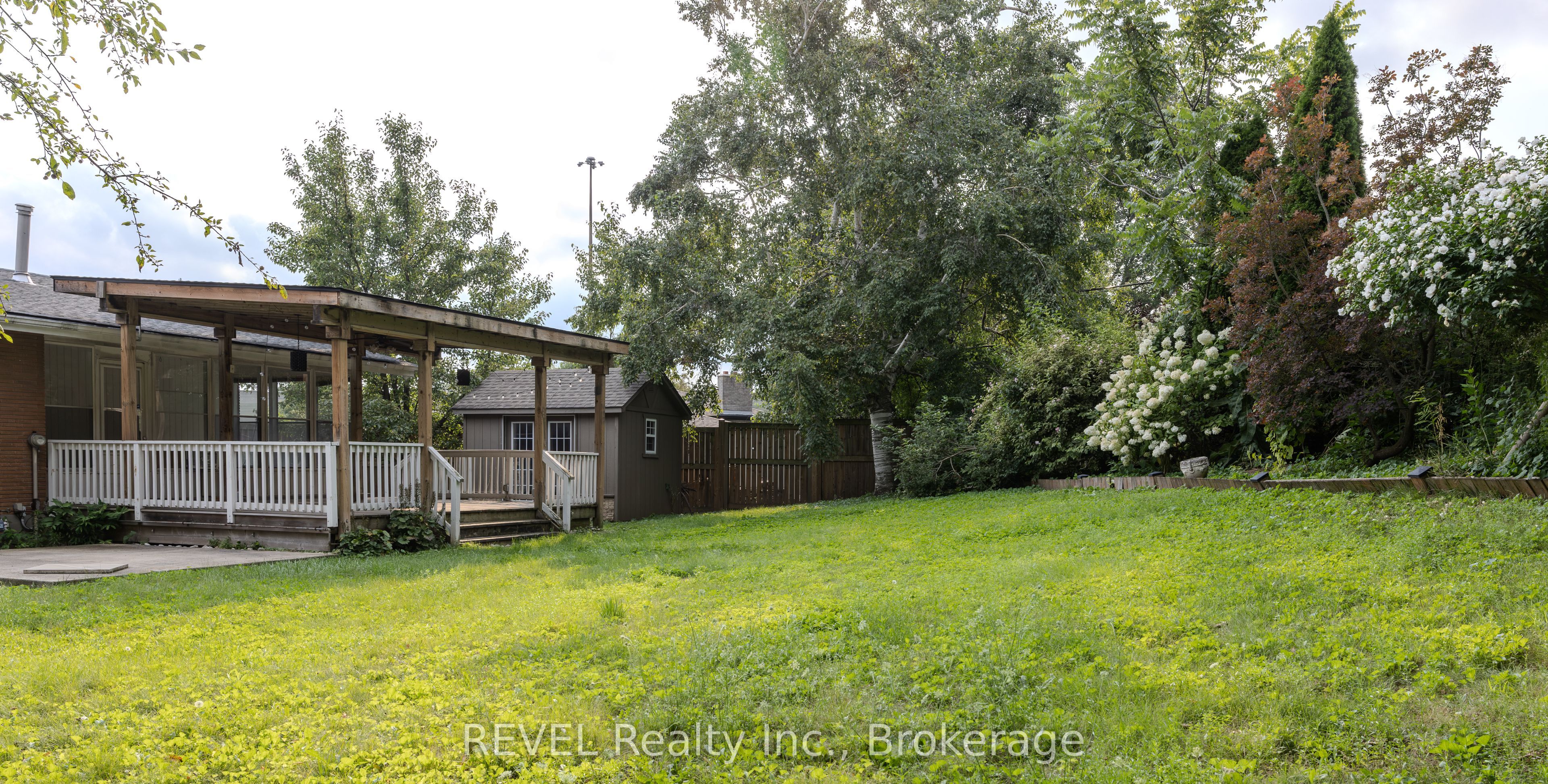 7285 Rolling Acres Crescent Property Photo 34