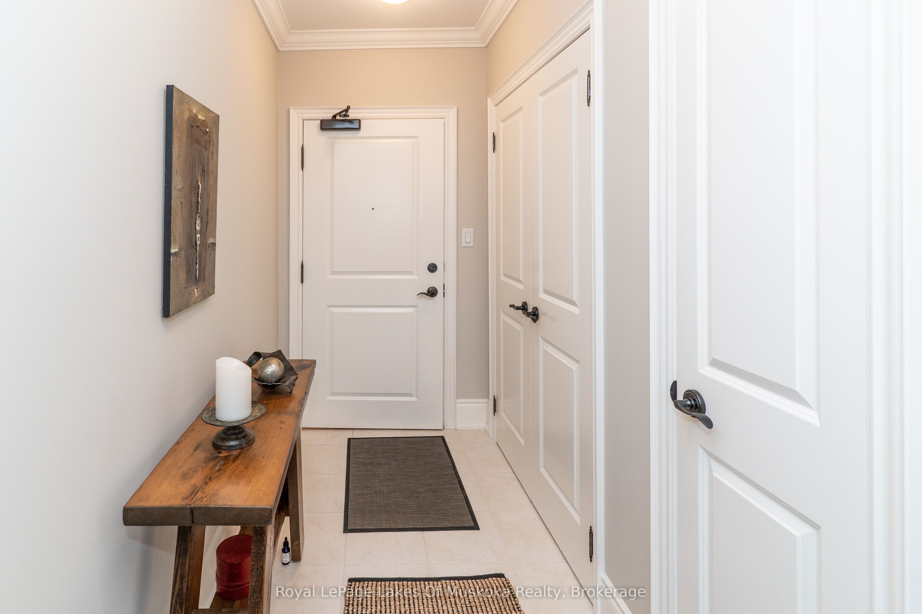 391 James Street W 403 Property Photo 7