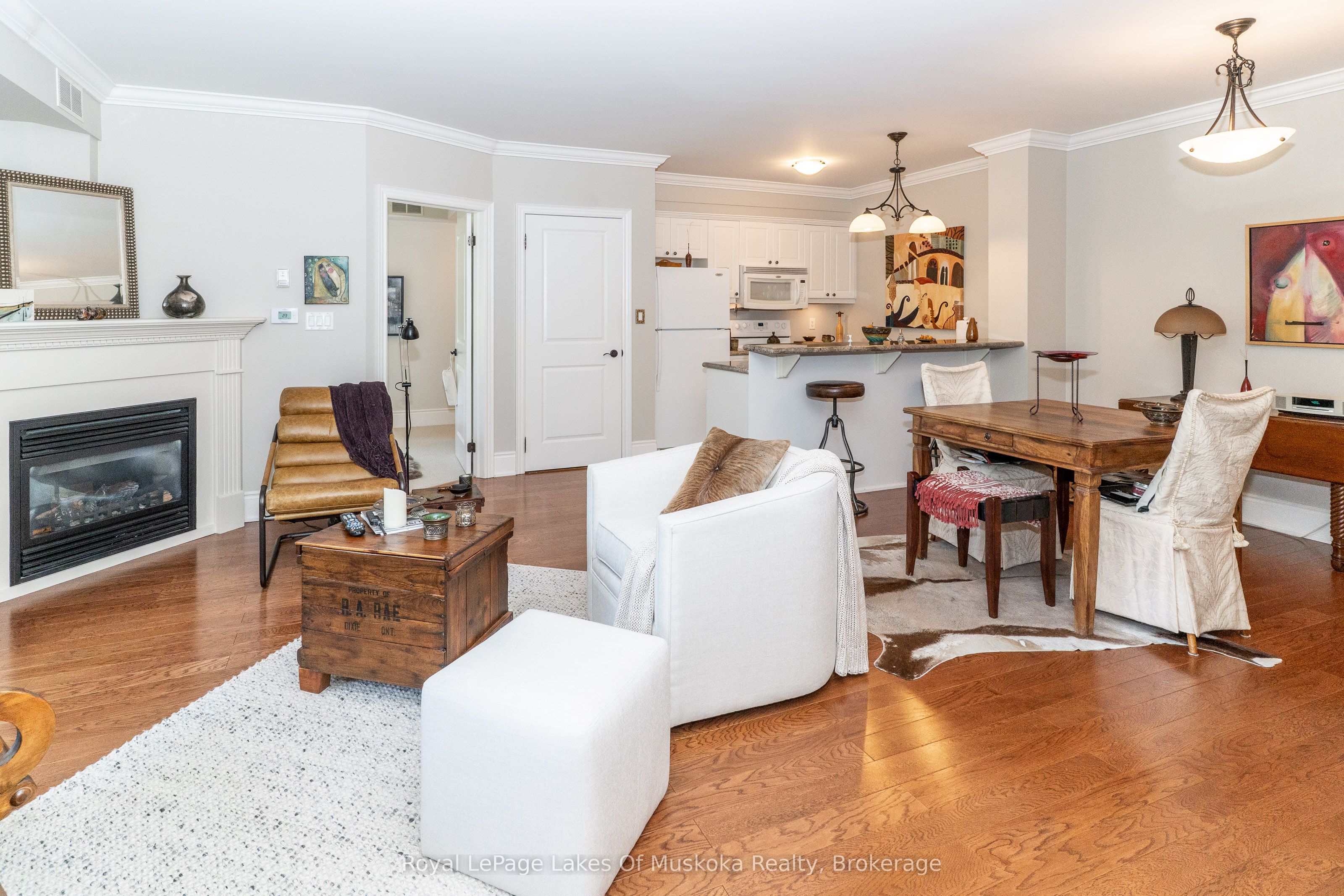 391 James Street W 403 Property Photo 10