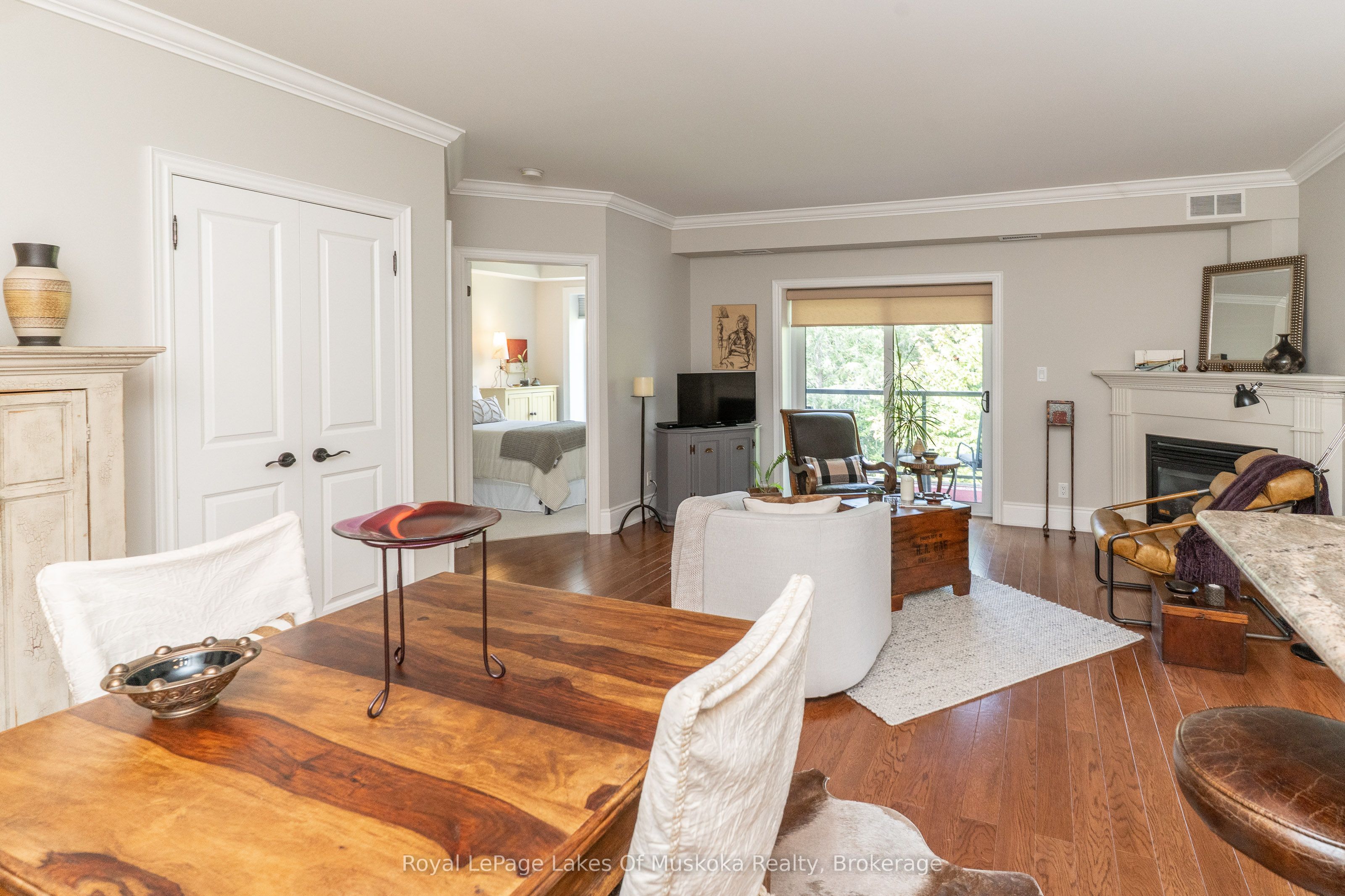 391 James Street W 403 Property Photo 17