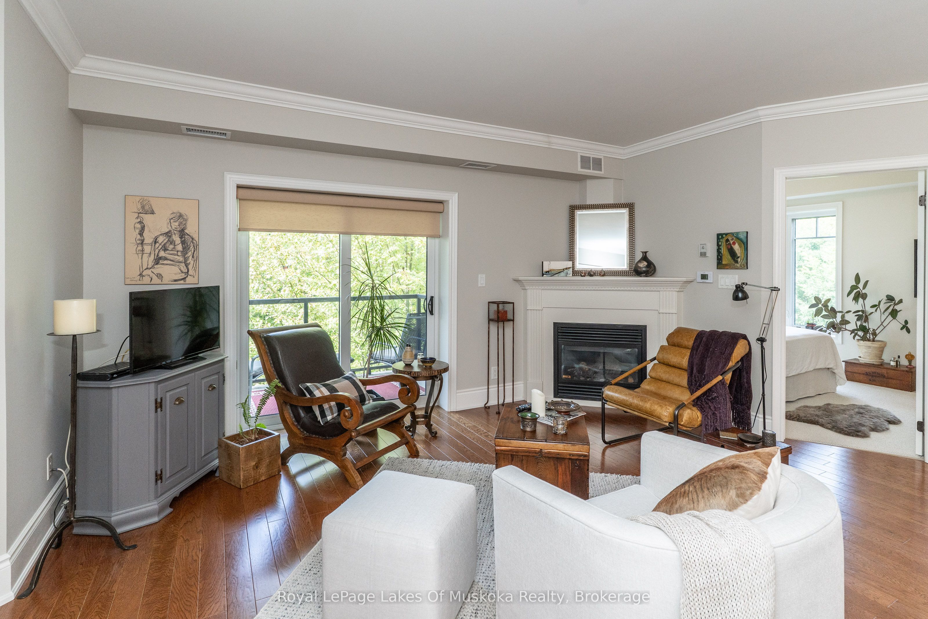 391 James Street W 403 Property Photo 19