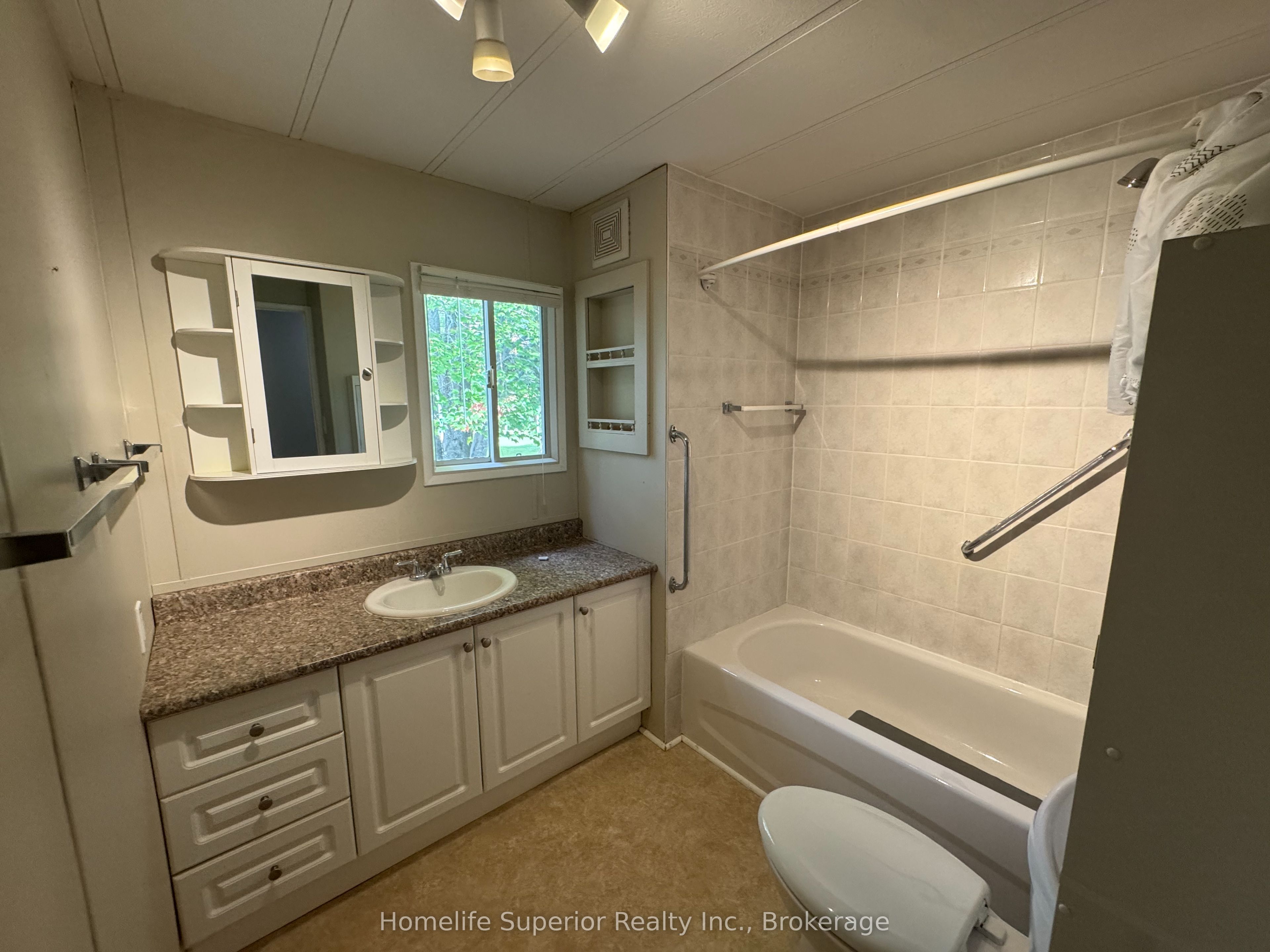 35 Chandos Street Property Photo 9