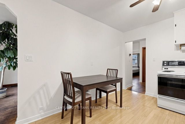 357 East 17th Street Property Photo 13