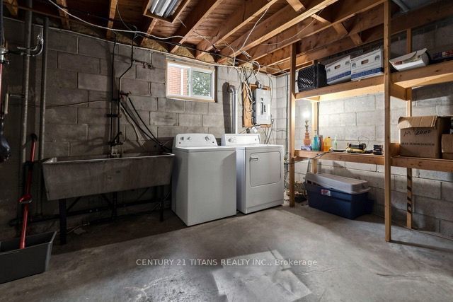 357 East 17th Street Property Photo 34