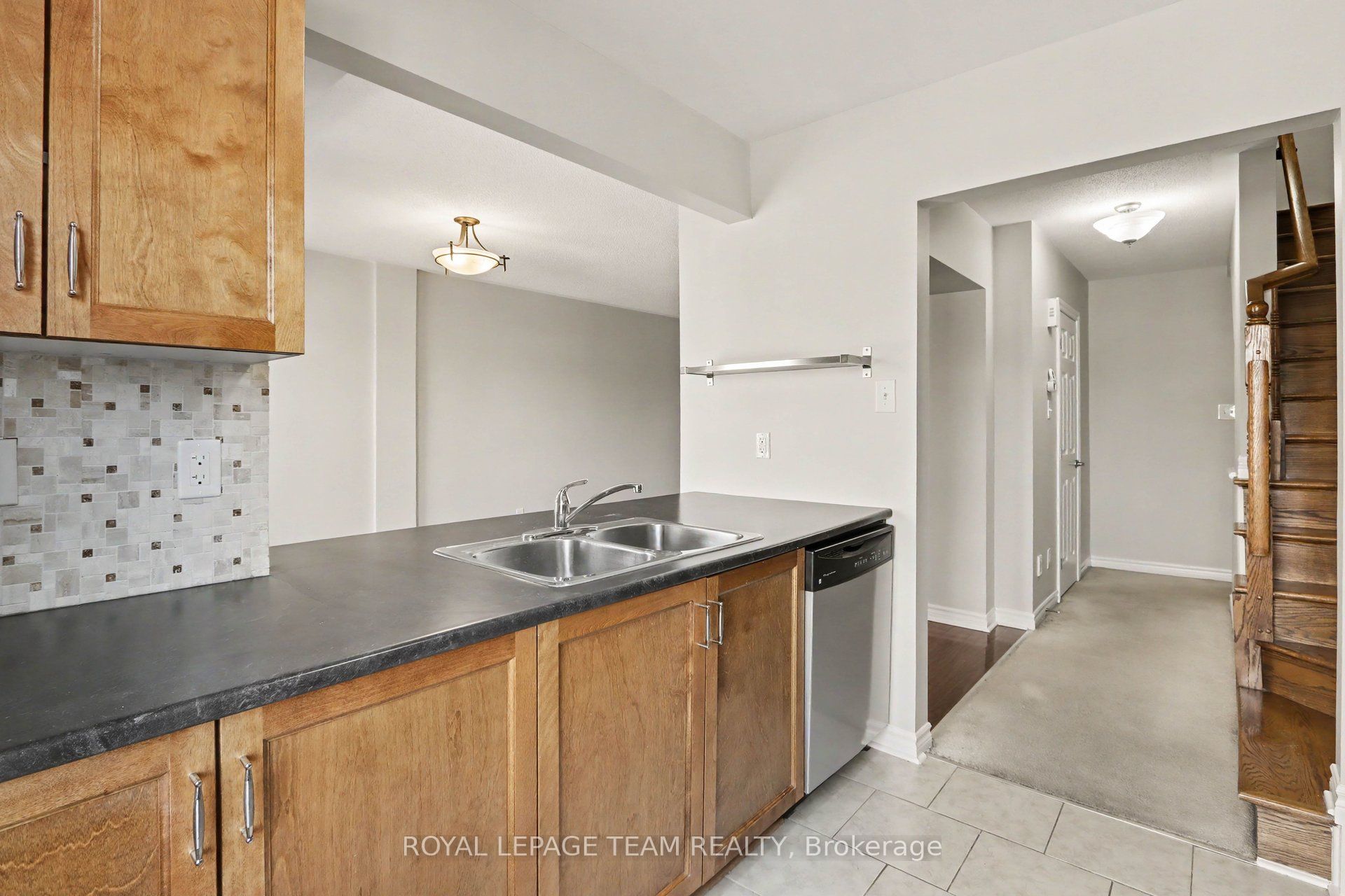 2100 Madrid Avenue Property Photo 18