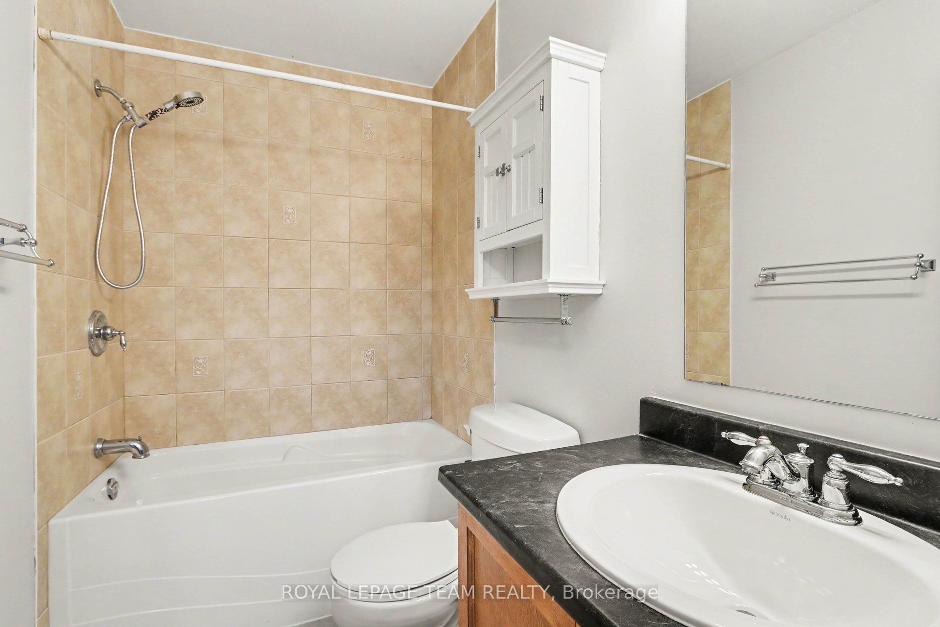 2100 Madrid Avenue Property Photo 25